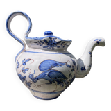 Théière en céramique bleu Moustiers