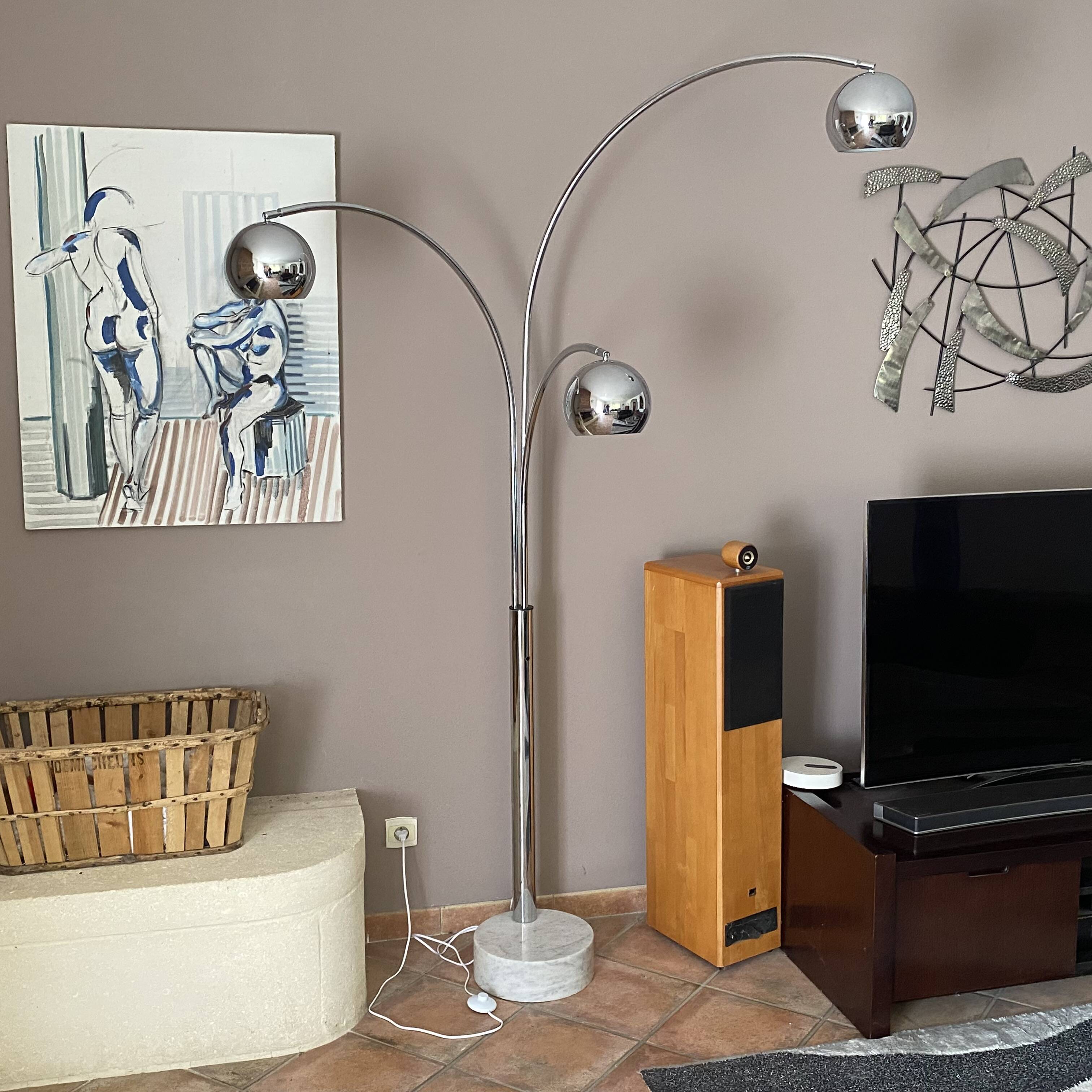 MUGUET floor lamp by Goffredo REGGIANI. 1970.