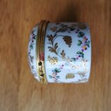 Porcelain box Le Tallec