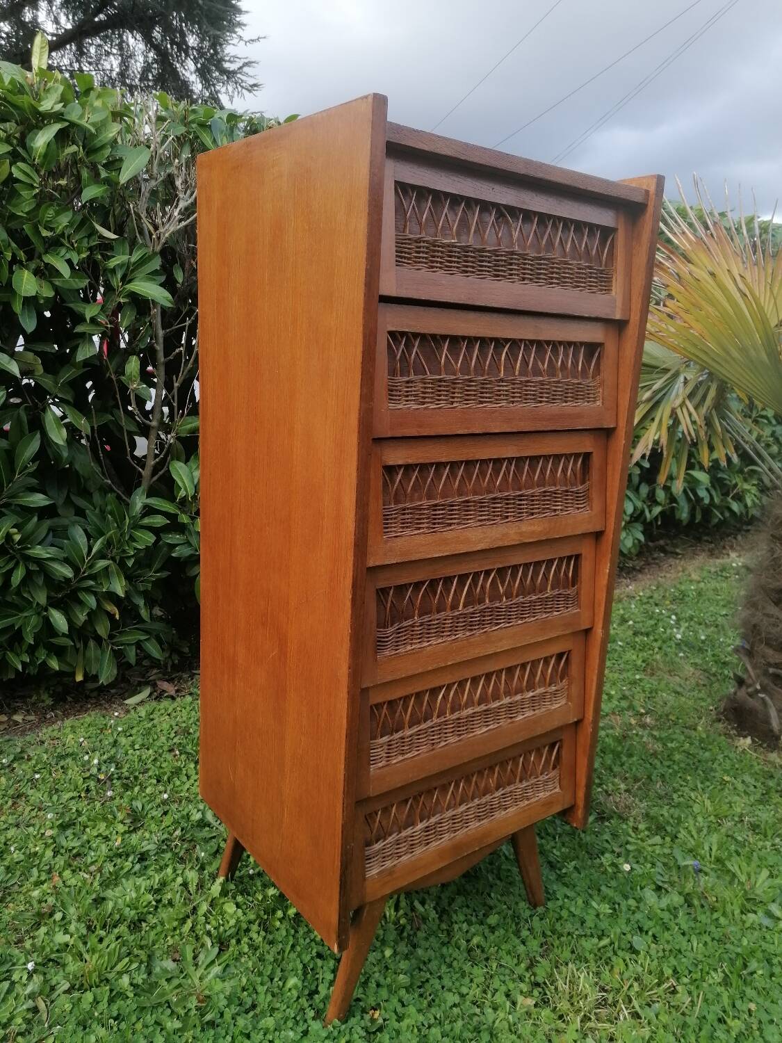 Wood and rattan chest of drawers