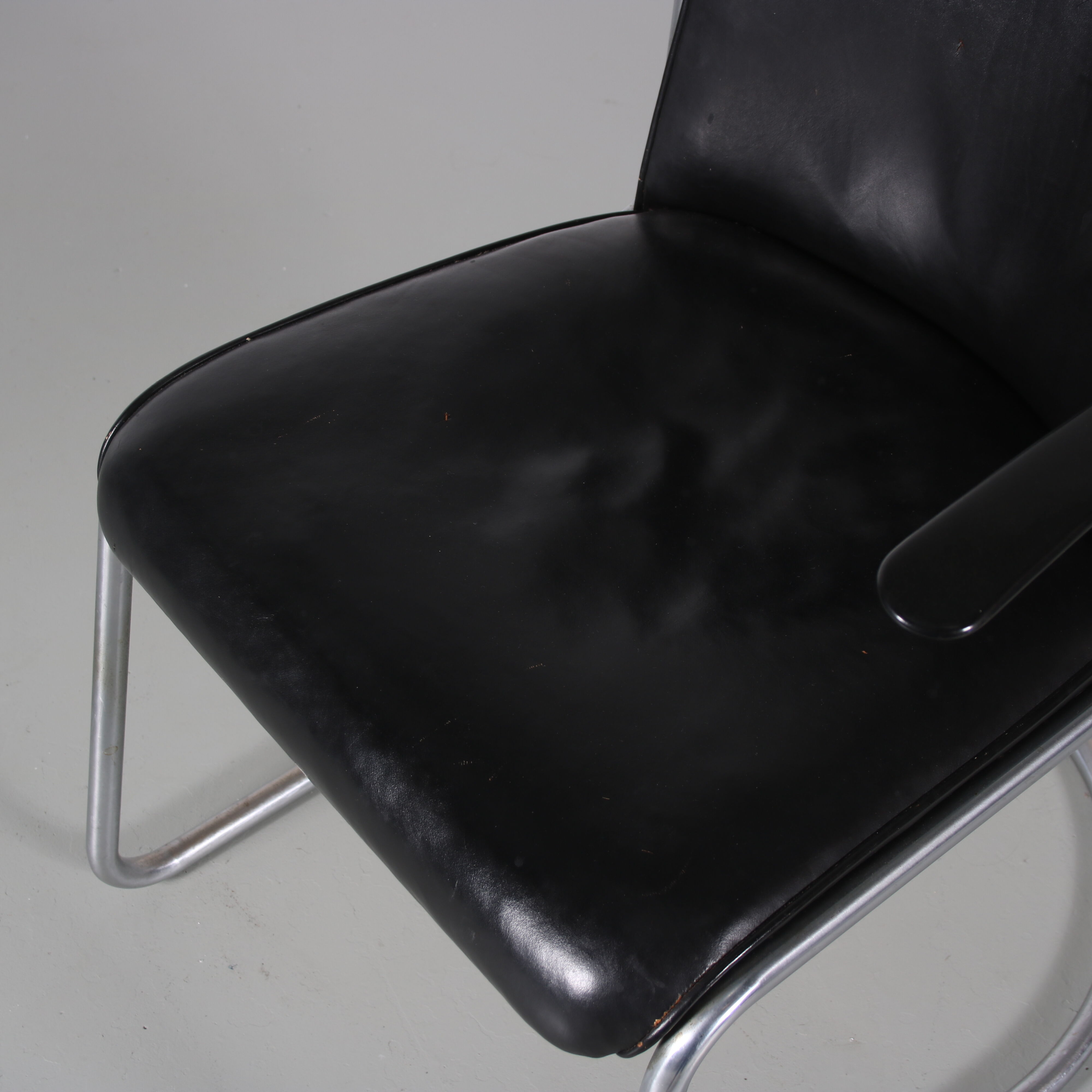 Fauteuil « 413 » par Gispen, Pays-Bas