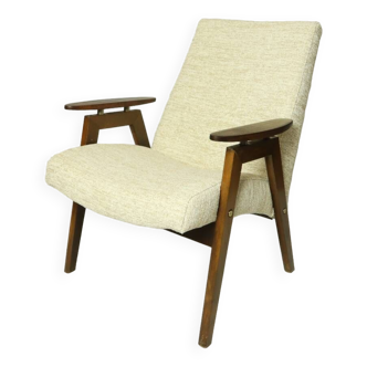 Vintage fauteuil design  by jaroslav smidek for ton, 1960s beige white fabrics granola living room armchair longue chair boho style scandinave