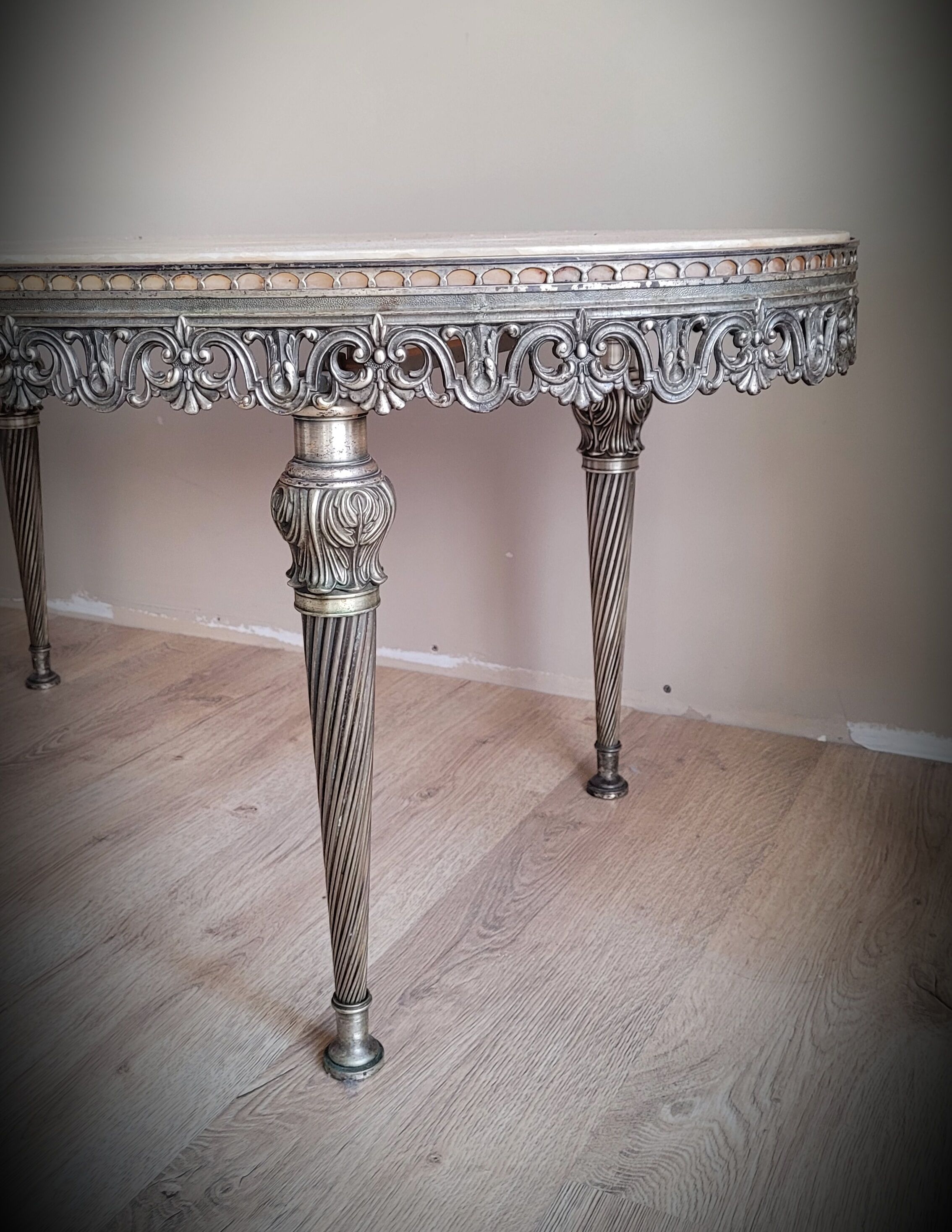 Onyx marble coffee table