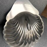 Large shell dish in silver metal Christofle Fleuron