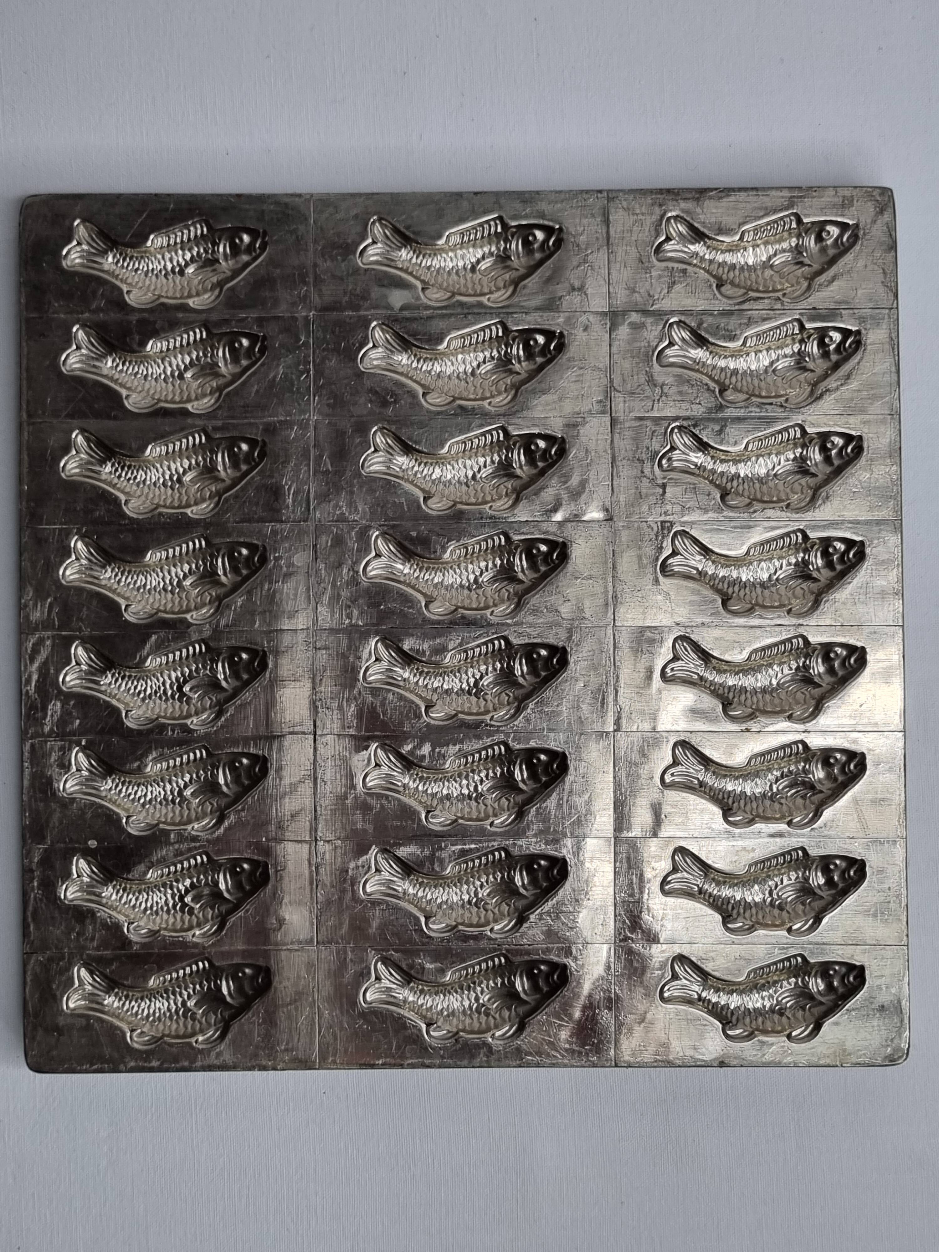 Old chocolate mold, fish "Letang et fils" Paris, 22 cm