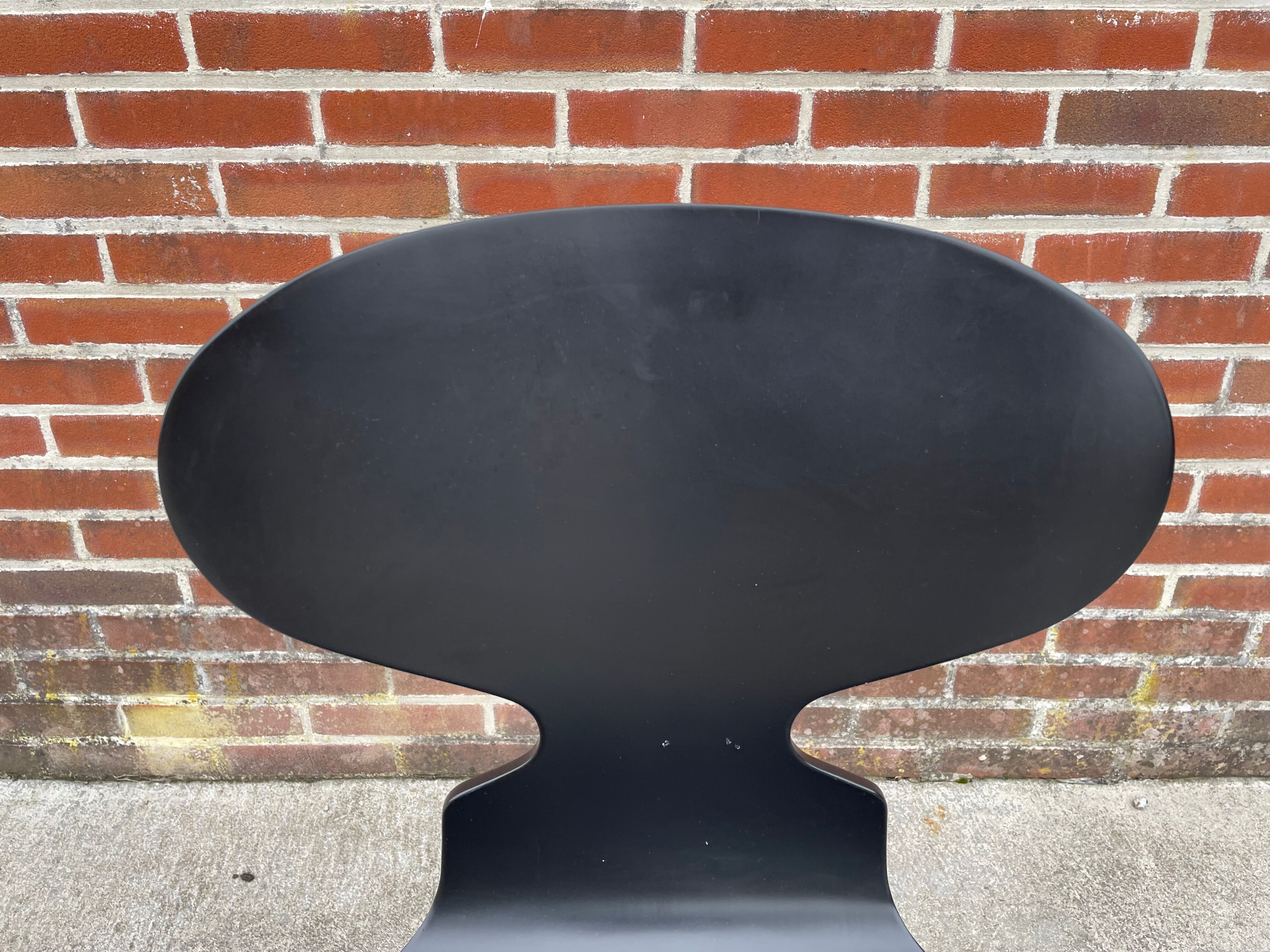 Arne Jacobsen - Fritz Hansen, Chair Model Ant in black