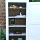 Armoire blanche ancienne