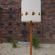 Lampadaire en pin scandinave du milieu du siècle par Temde, années 1960