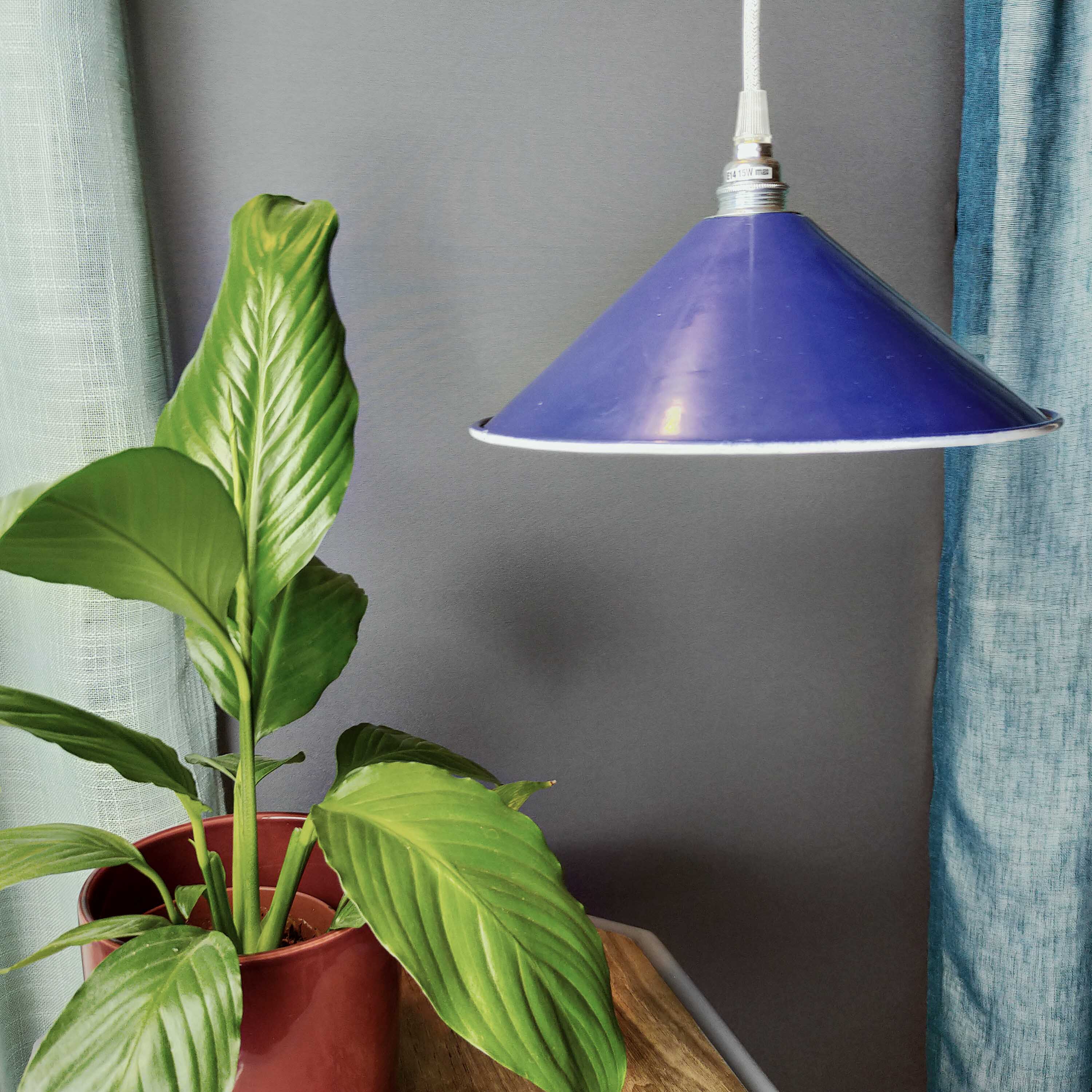 Vintage blue enamelled sheet metal suspension