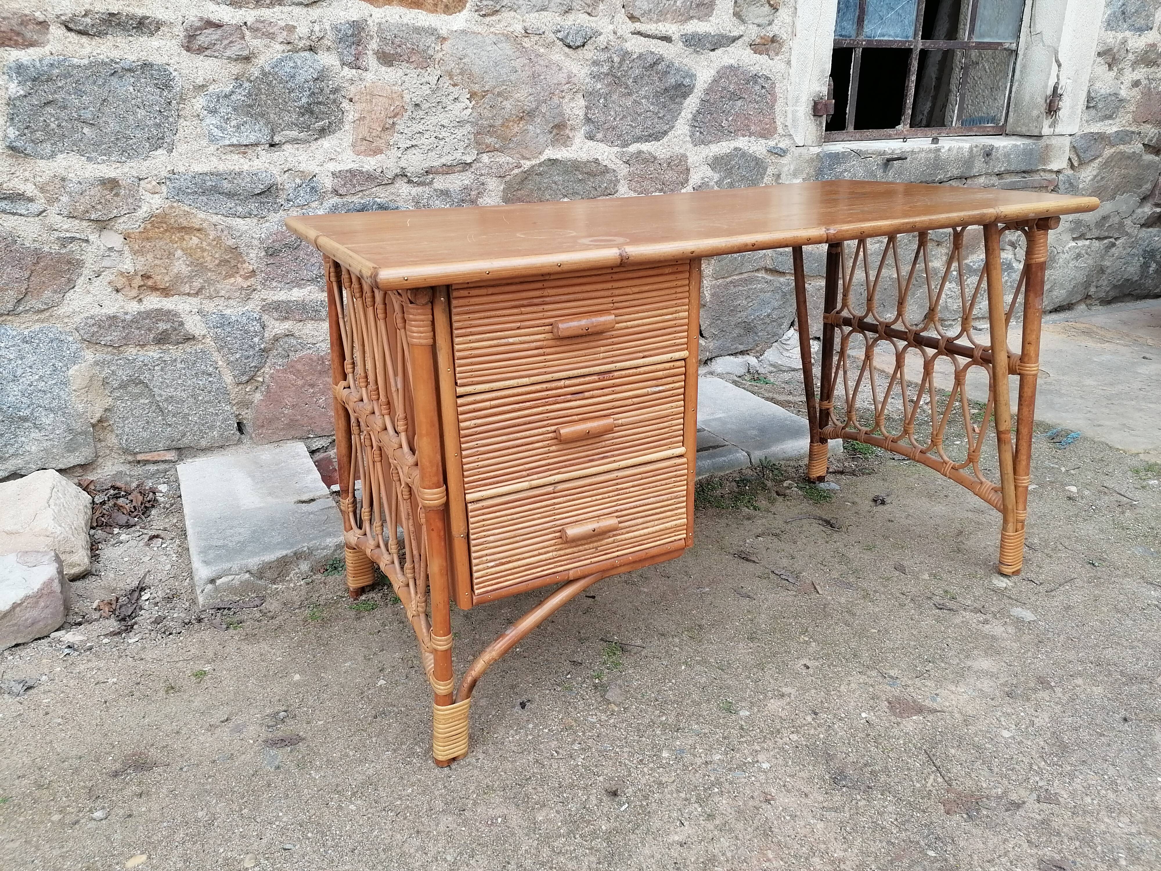 Bureau vintage en rotin et bambou Louis Sognot