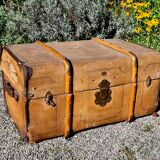 Travel trunk 1900