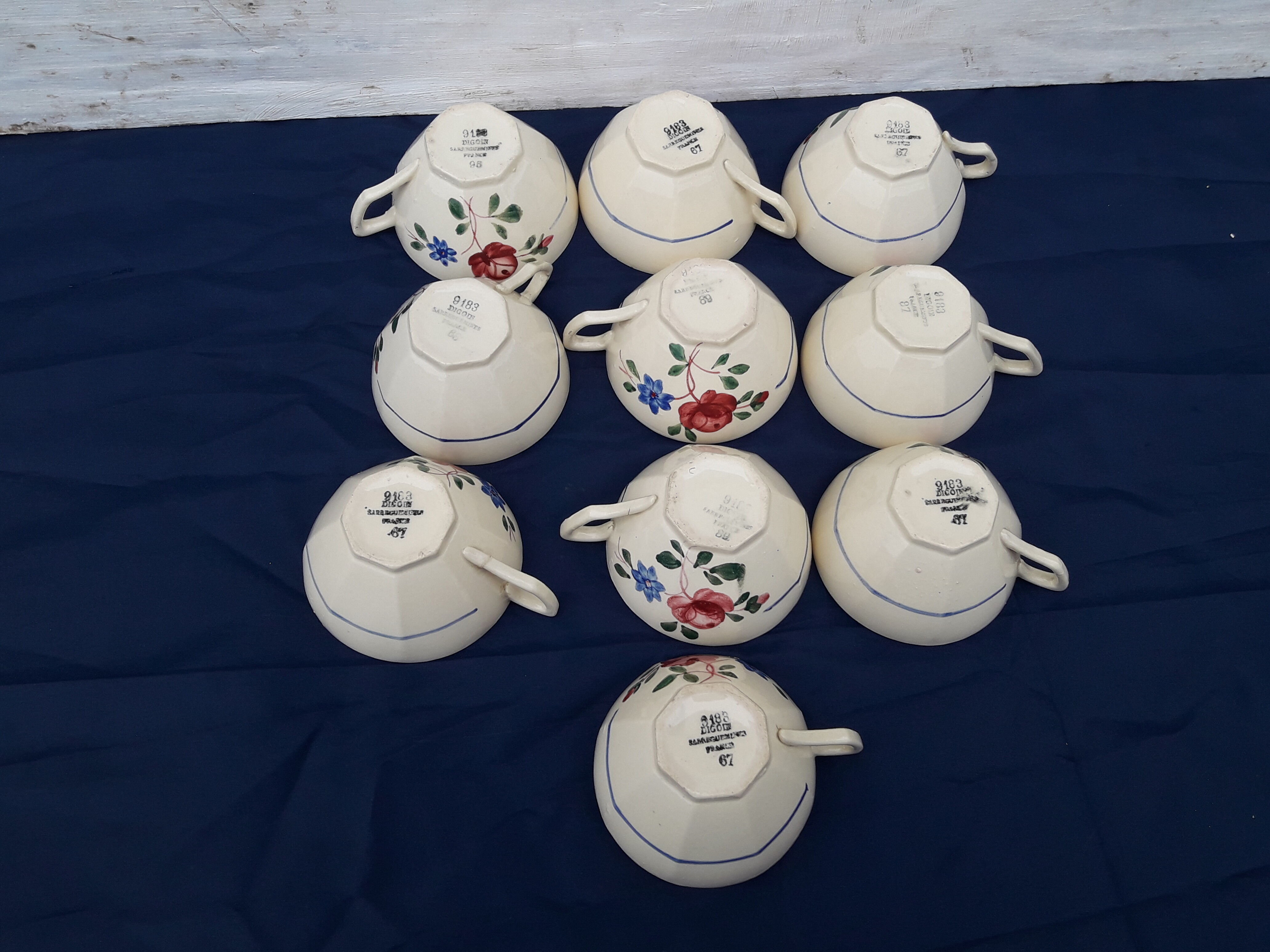 10 cups Digoin Sarreguemines model 9183 67 diam 8 cm