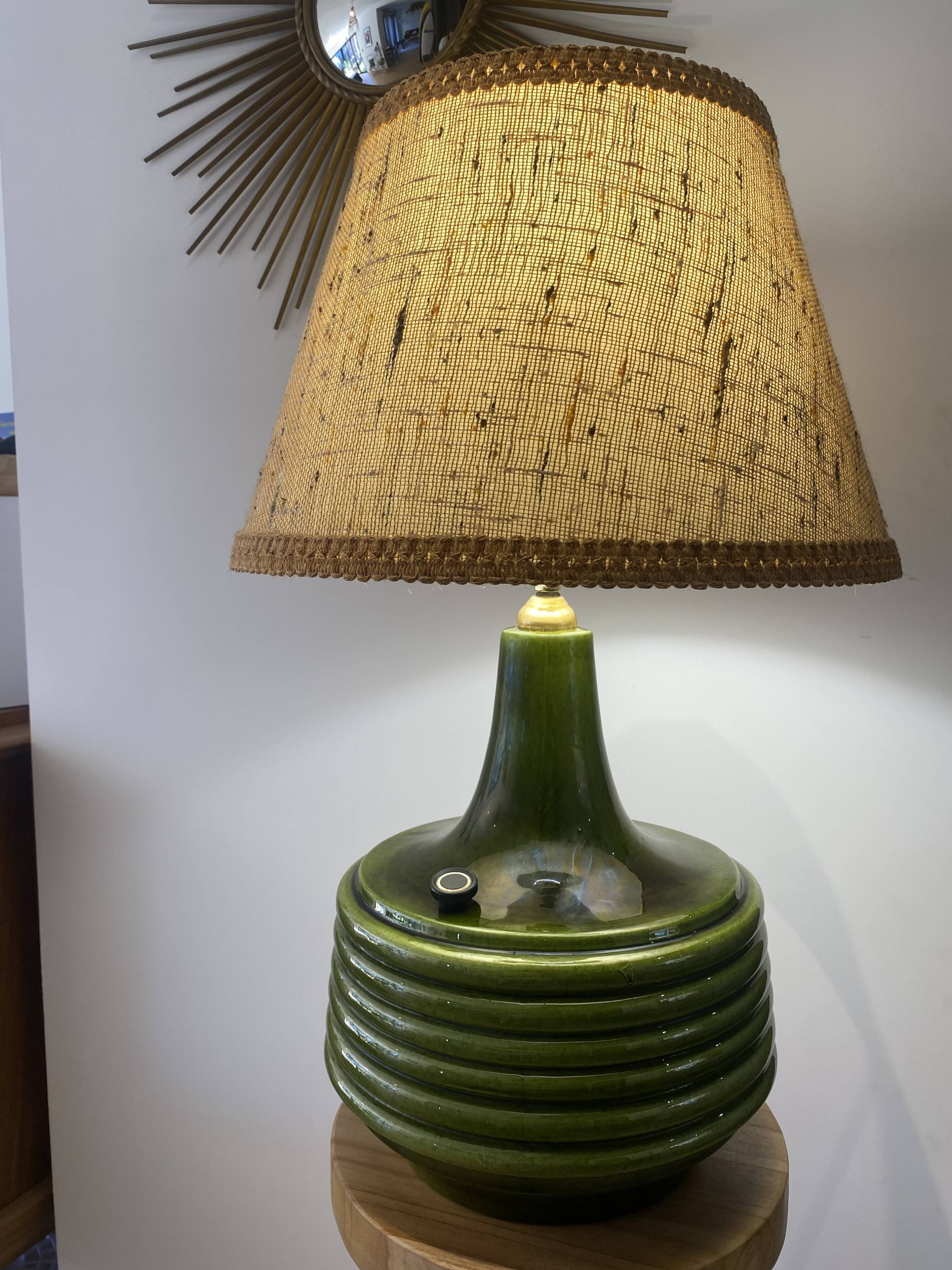 "Héritage 70" lamp in green glazed ceramic