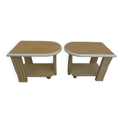 2 tables de nuits où bouts de canapé moderne sur roulettes