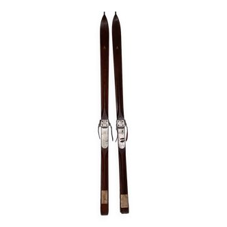 Wooden skis