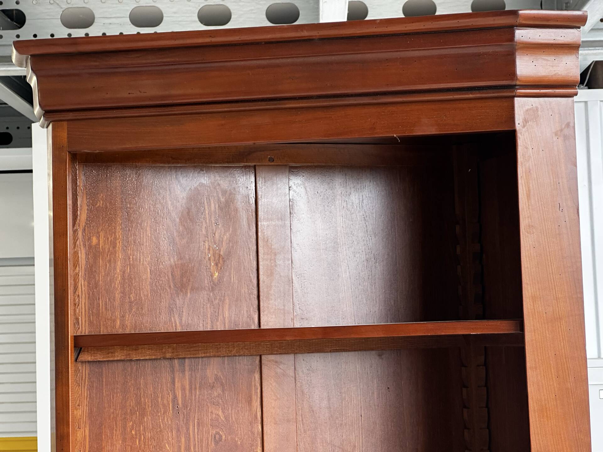 Corner library in solid cherry wood - 20th century