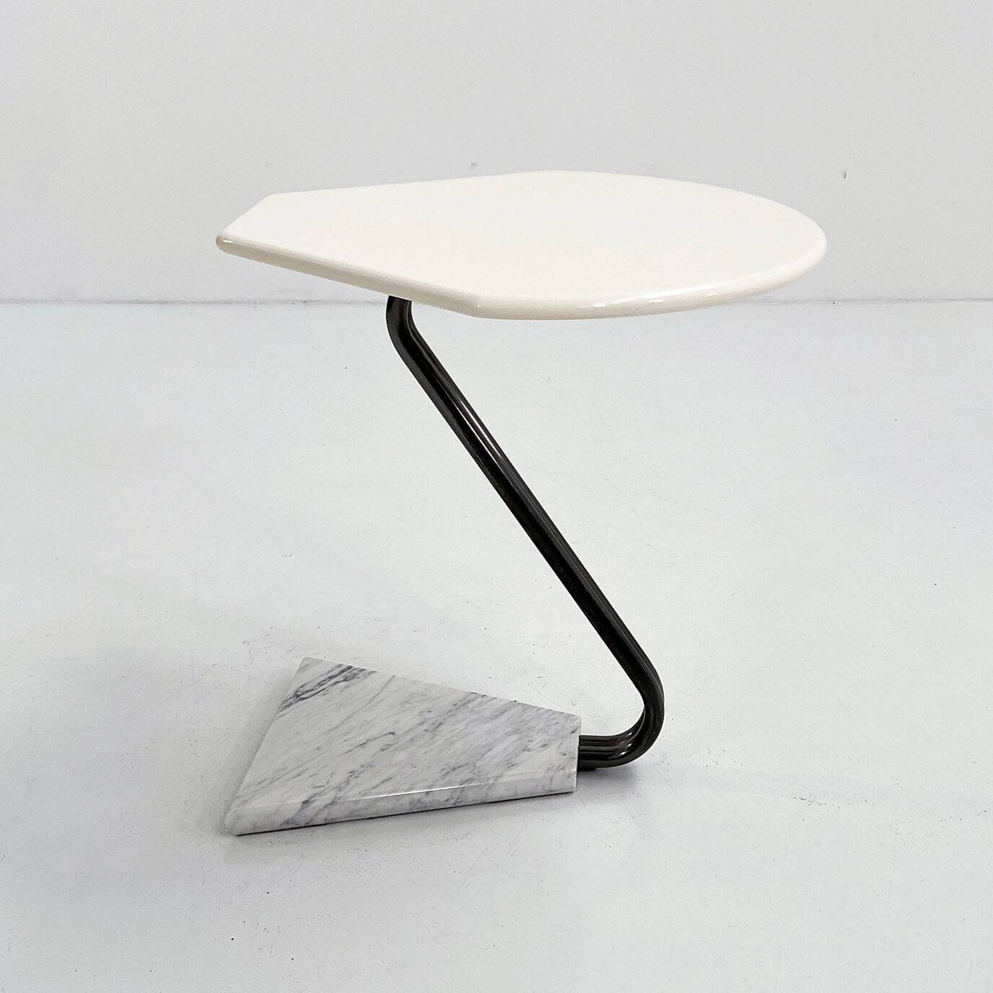 Side table with marble base La Palma, 1980