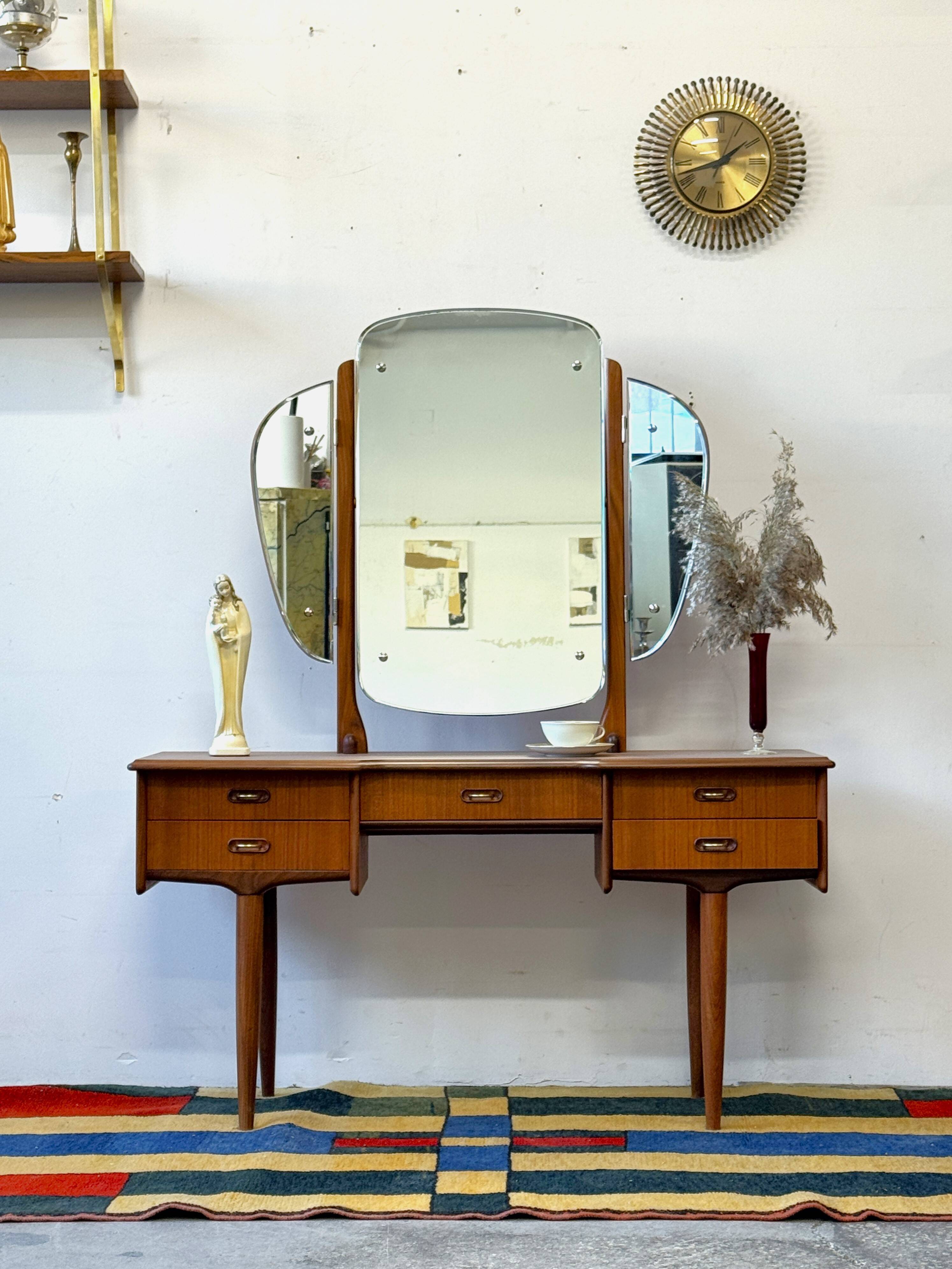 Dressing table, Norway, 1960s/1970s, vntg, mid-c mod