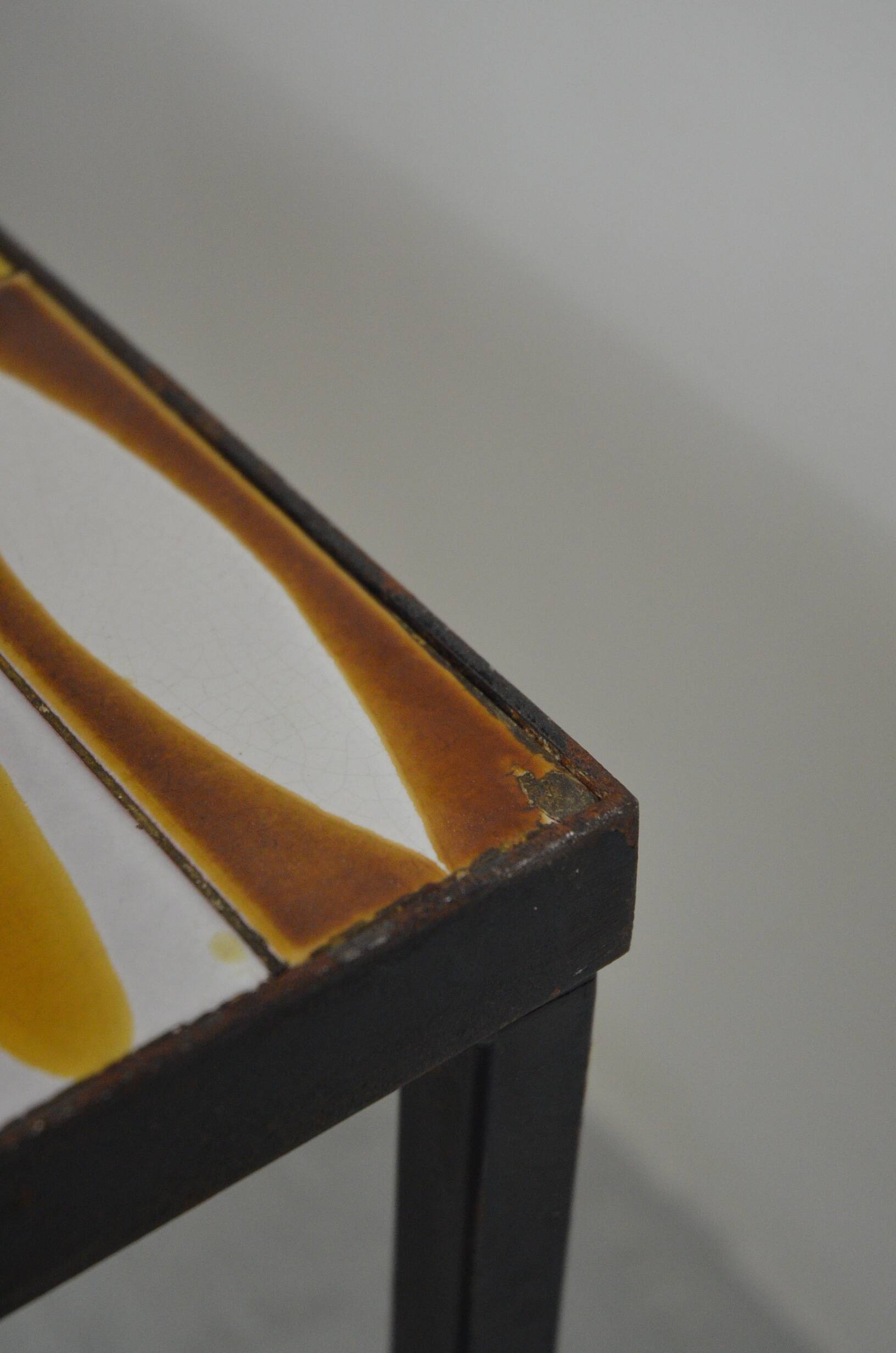 Navette coffee table by Roger Capron from the 1960s