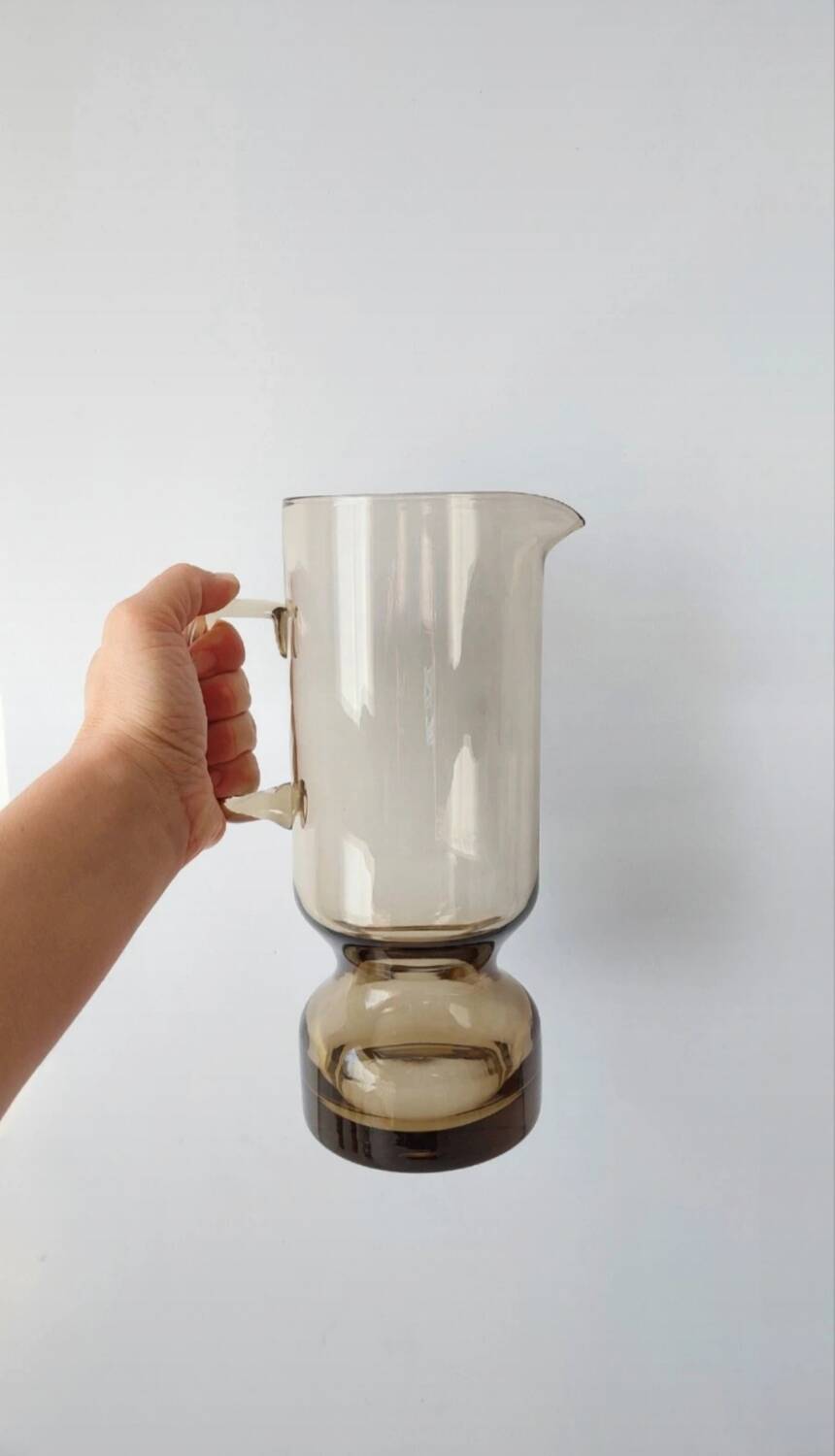 Smoked 70s carafe and glass set