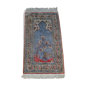 Bursa carpet, Turkey, 63 cm x 123 cm, silk and wool, early 20th