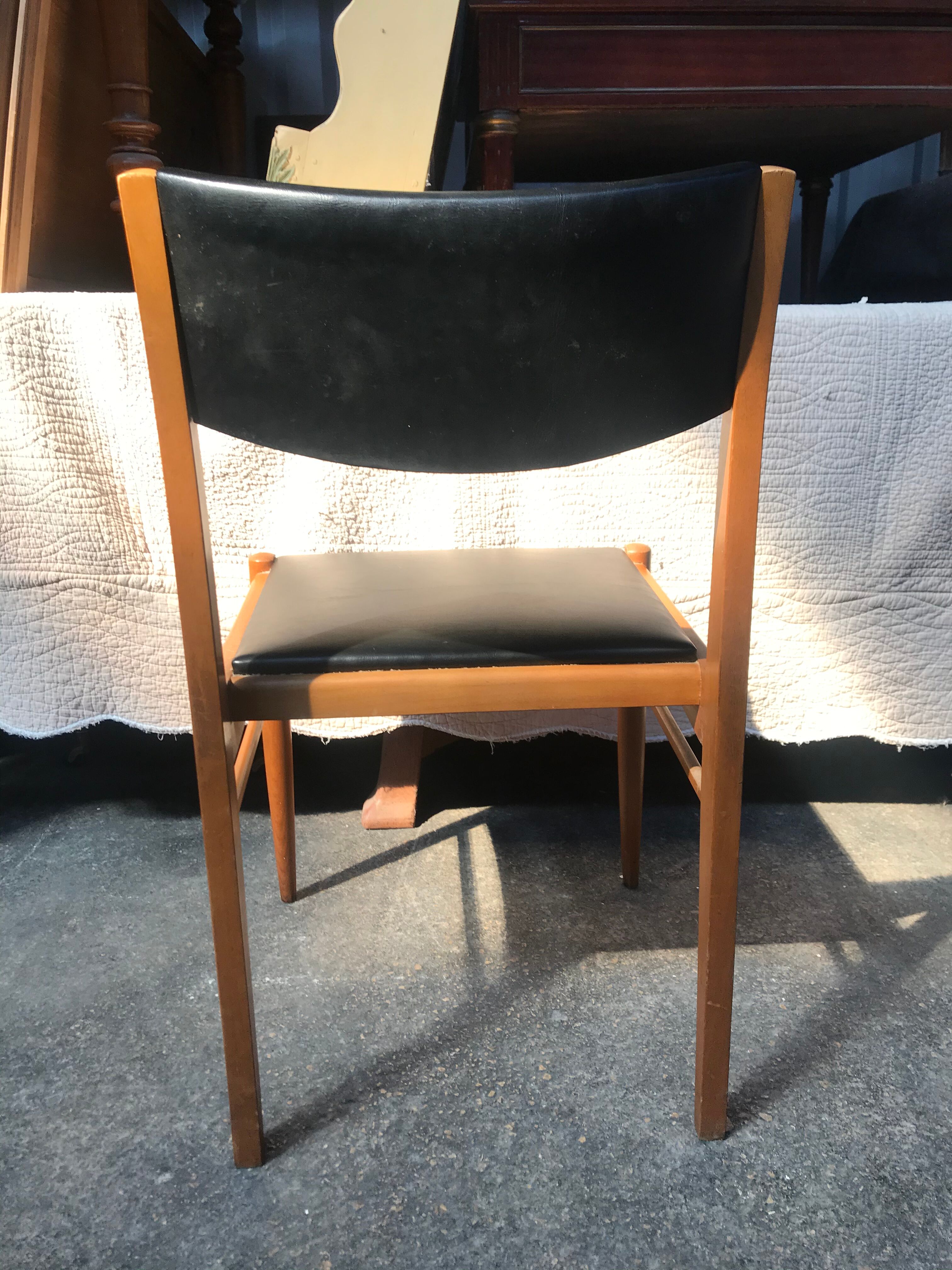 4 scandinavian chairs skai black