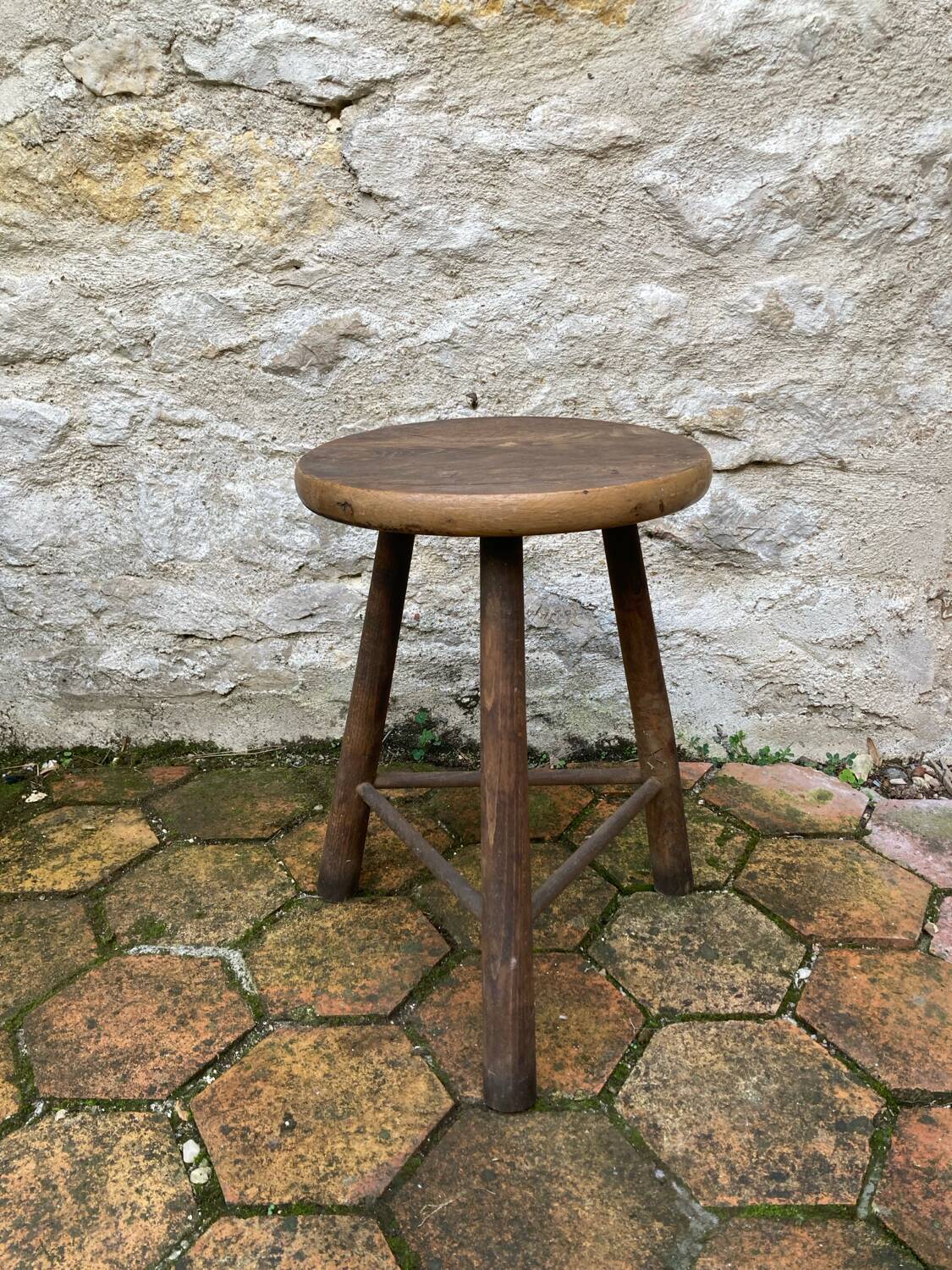 Vintage tripod stool