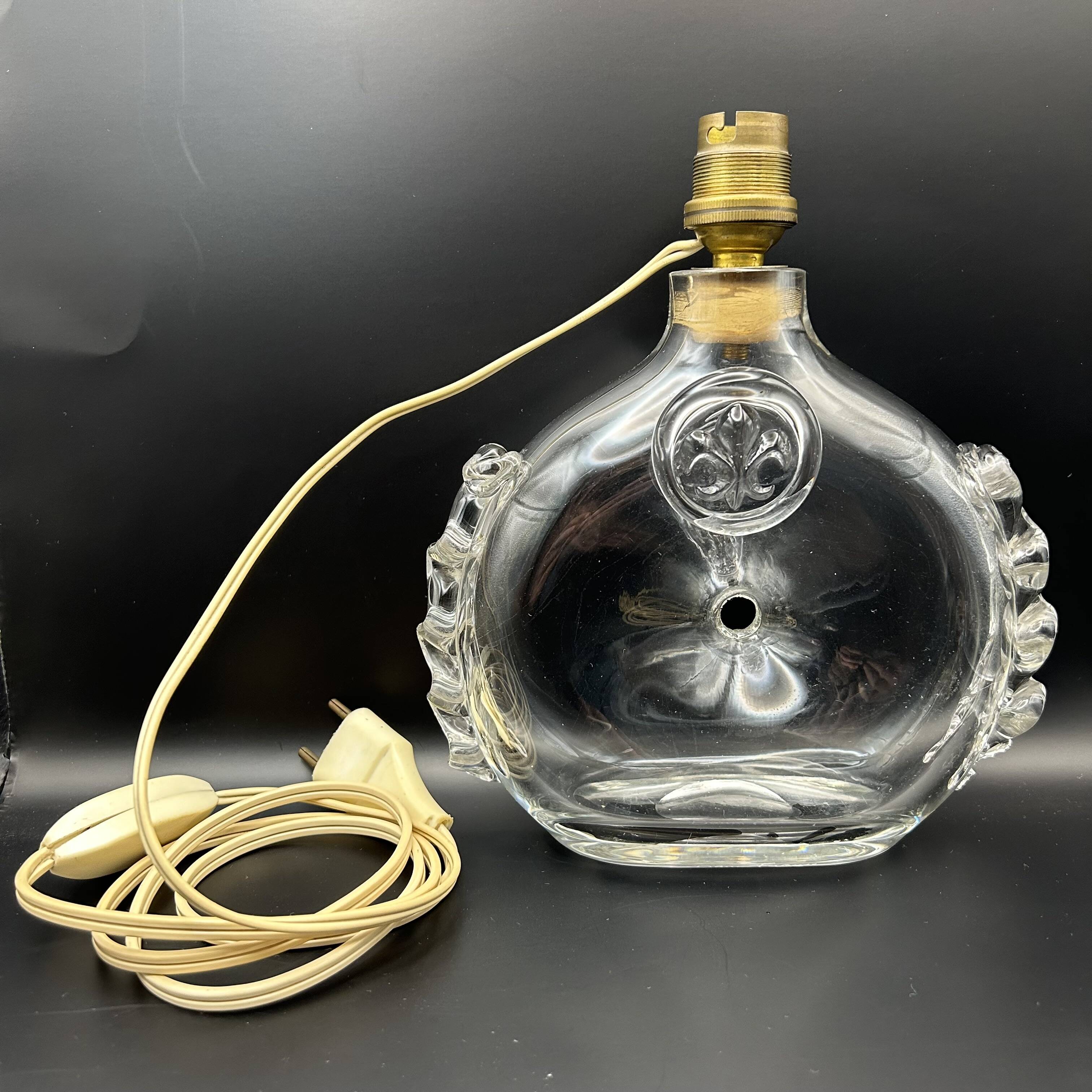 Daum France lamp fleur de lys model