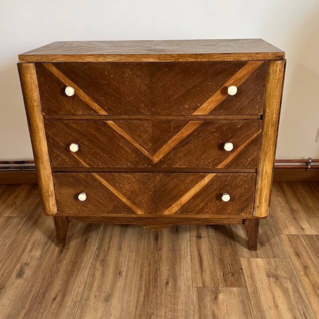Commode marquetée  3 tiroirs