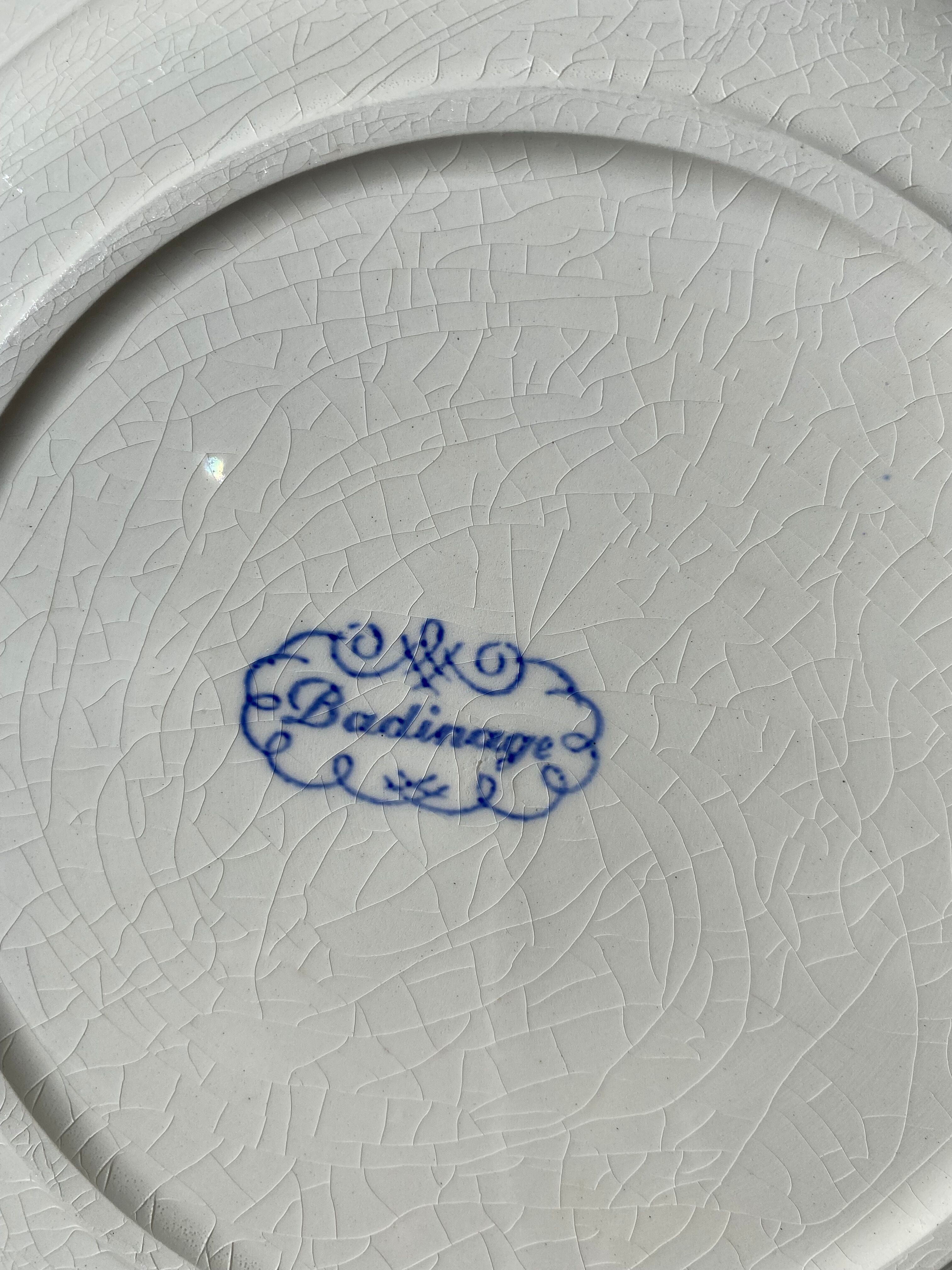 Badinage hollow plates