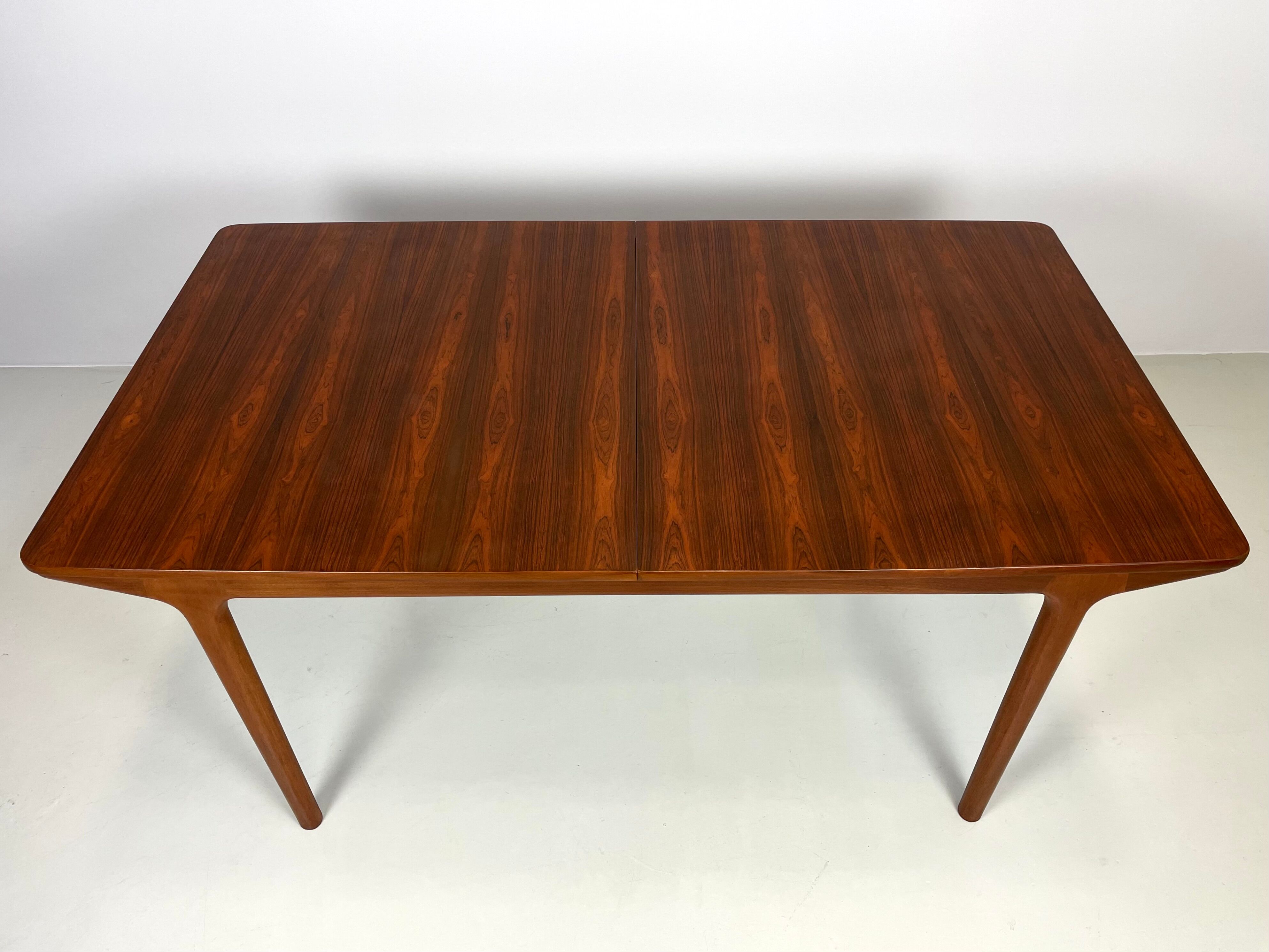 Vintage Rosewood dining table by McIntosh