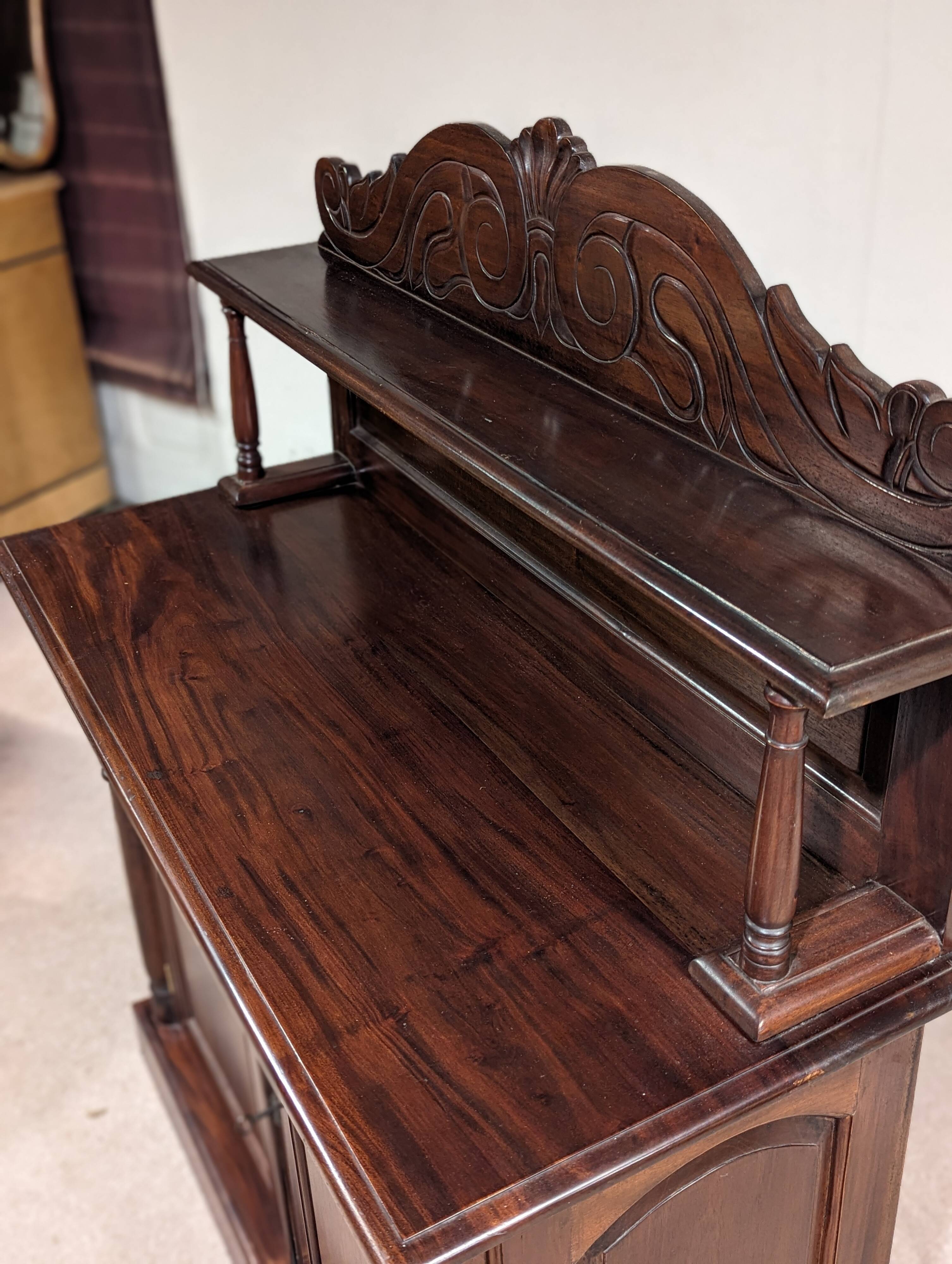 Mahogany serving sideboard