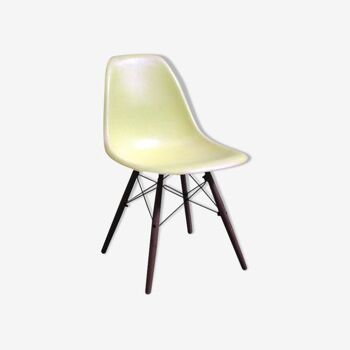 Chaise Eames vintage by Herman Miller - Lemon Yellow