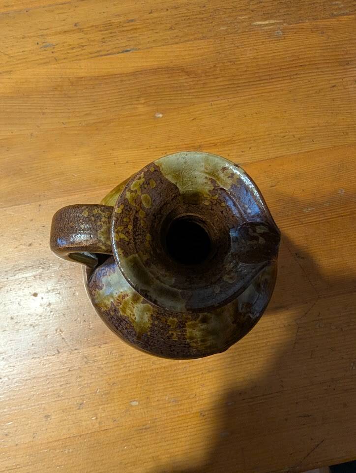 potter's vase jug