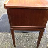 Vintage Scandinavian teak dressing table with 1 drawer 1 flap and its swivel mirror.