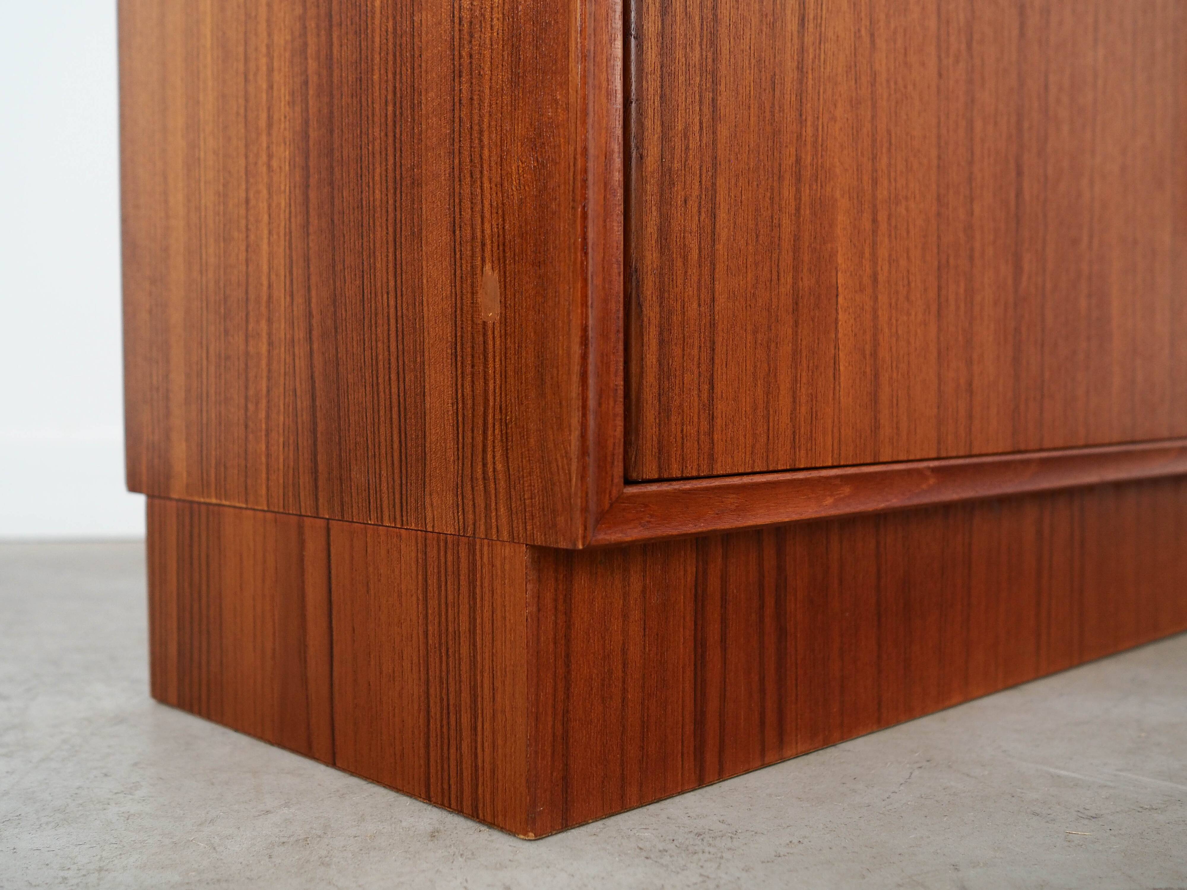 Teak cabinet, German design, 1970s, manufactured by RT Möbel