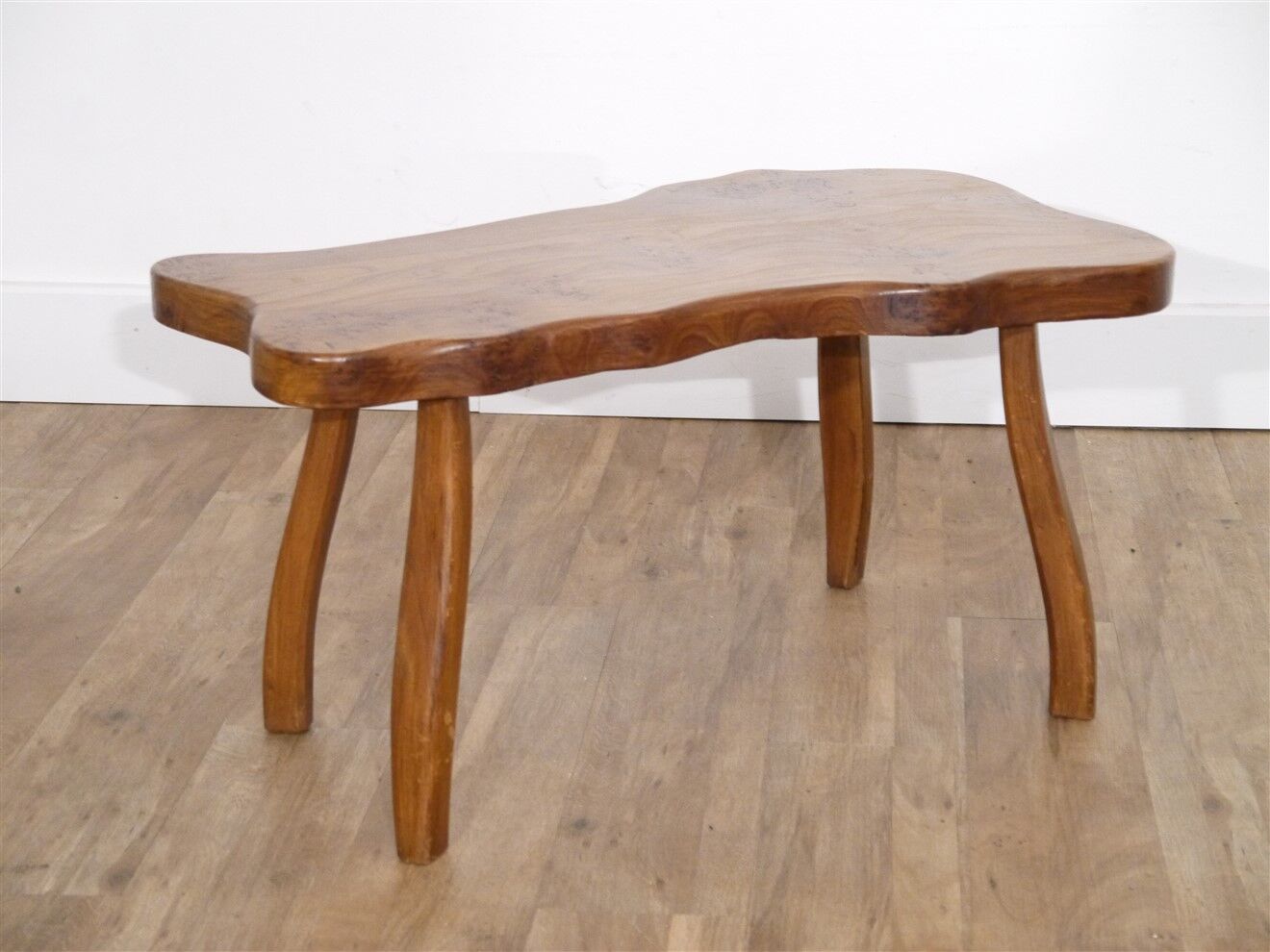 Brutalist free form coffee table in solid elm 1970