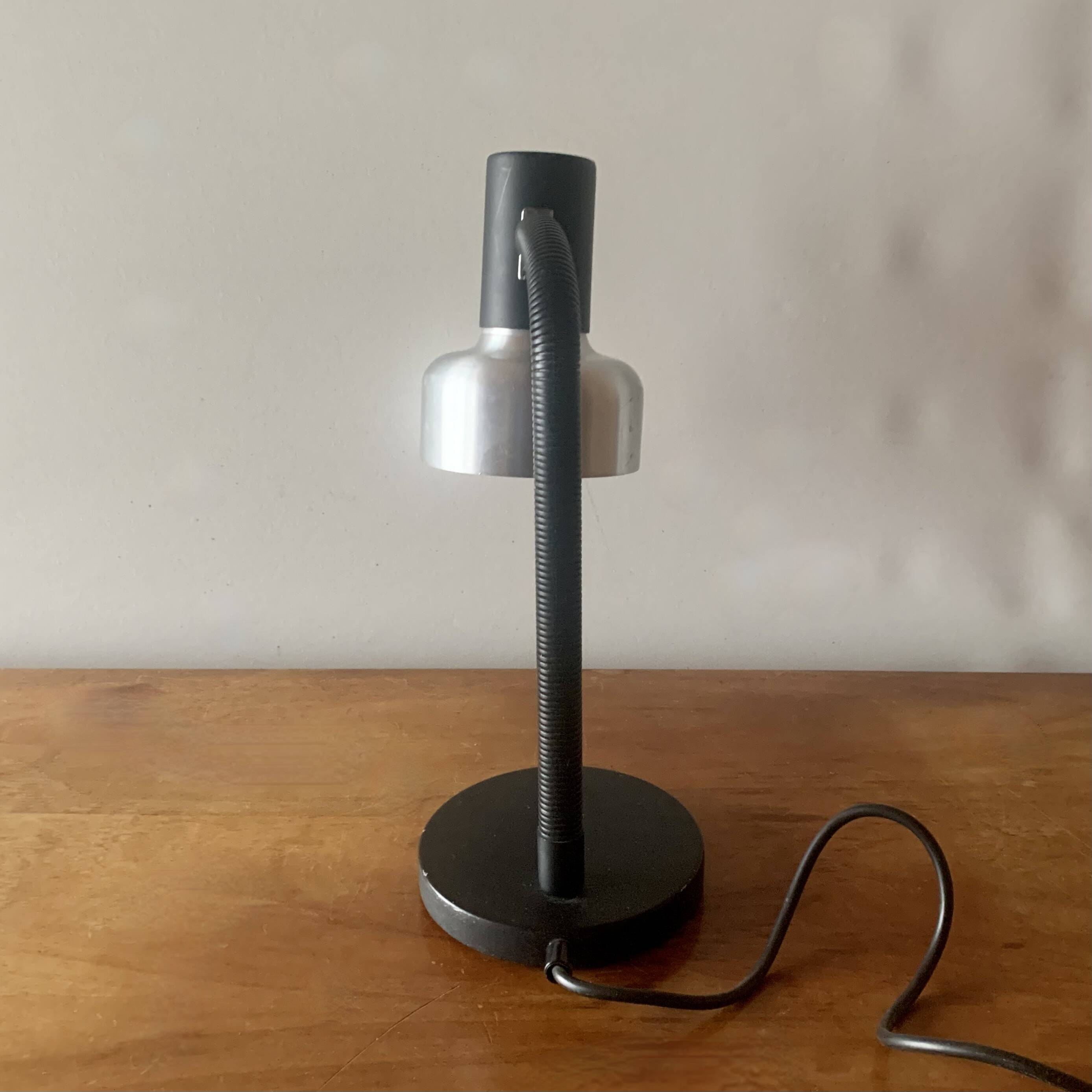Vintage Wila desk lamp in black metal and aluminum