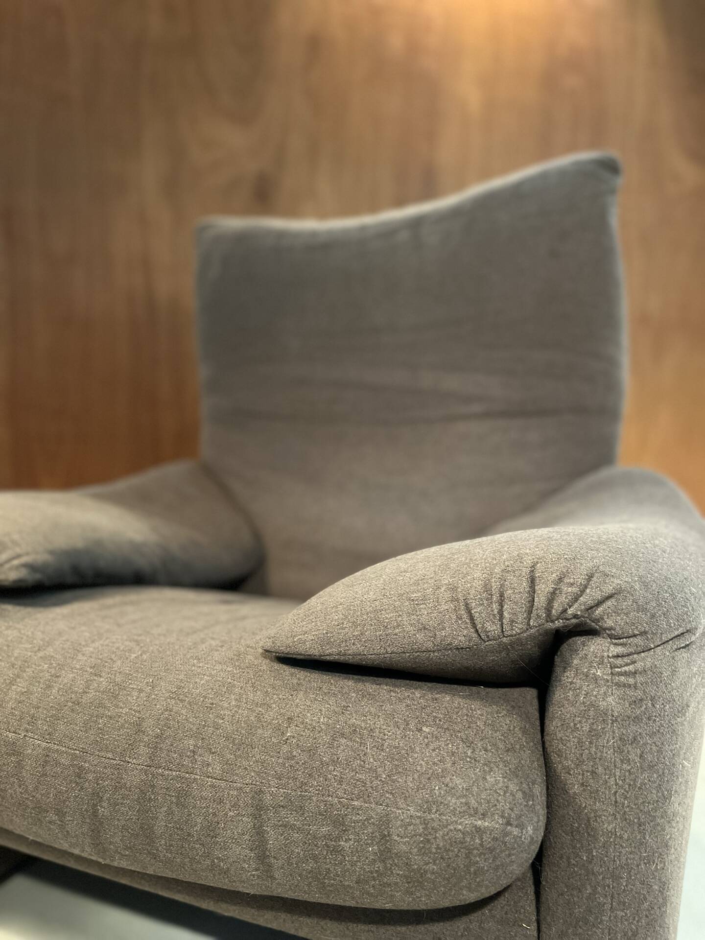 Fauteuil Maralunga , design Vico Magistretti