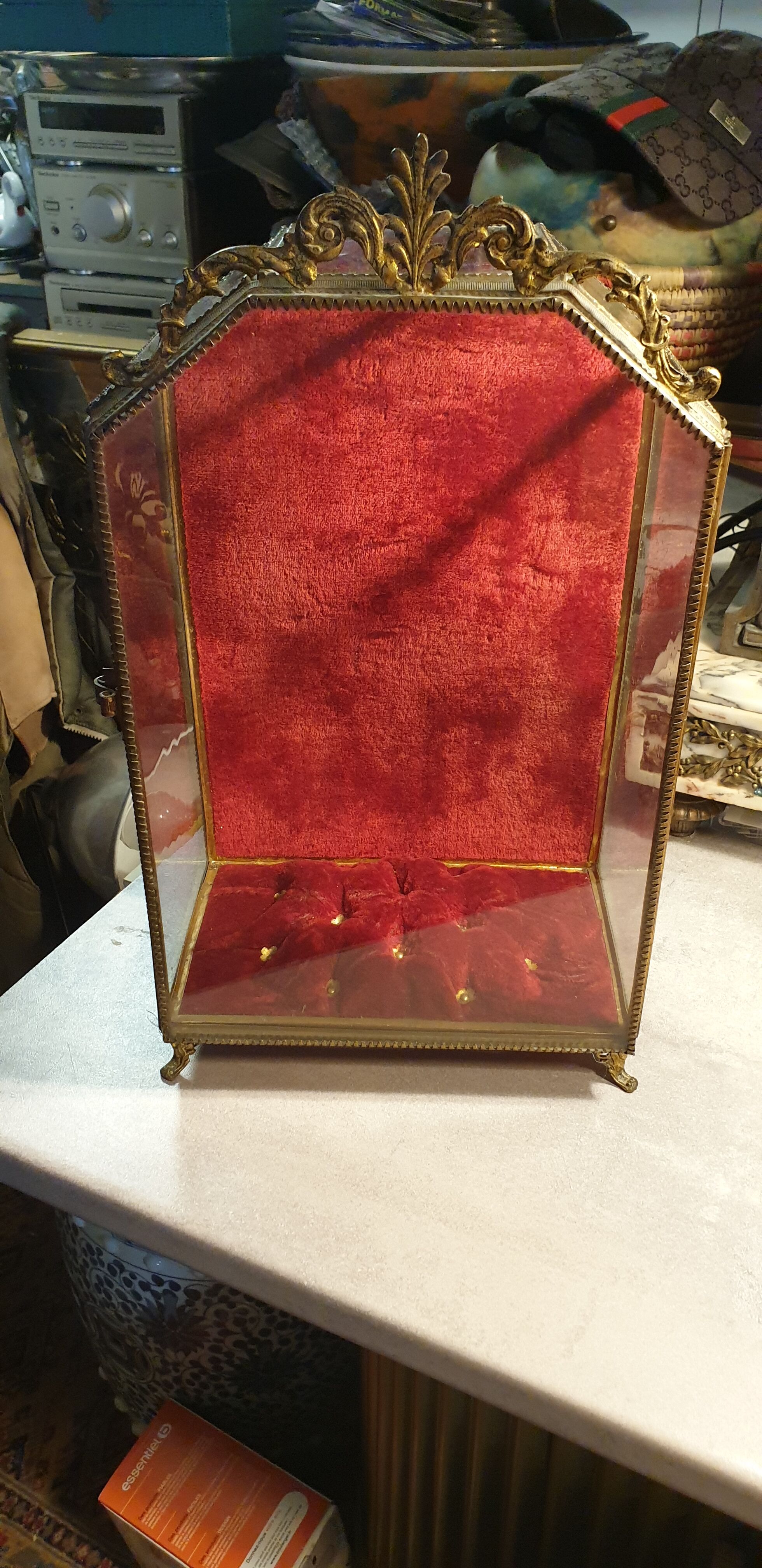 Napoleon III bridal window