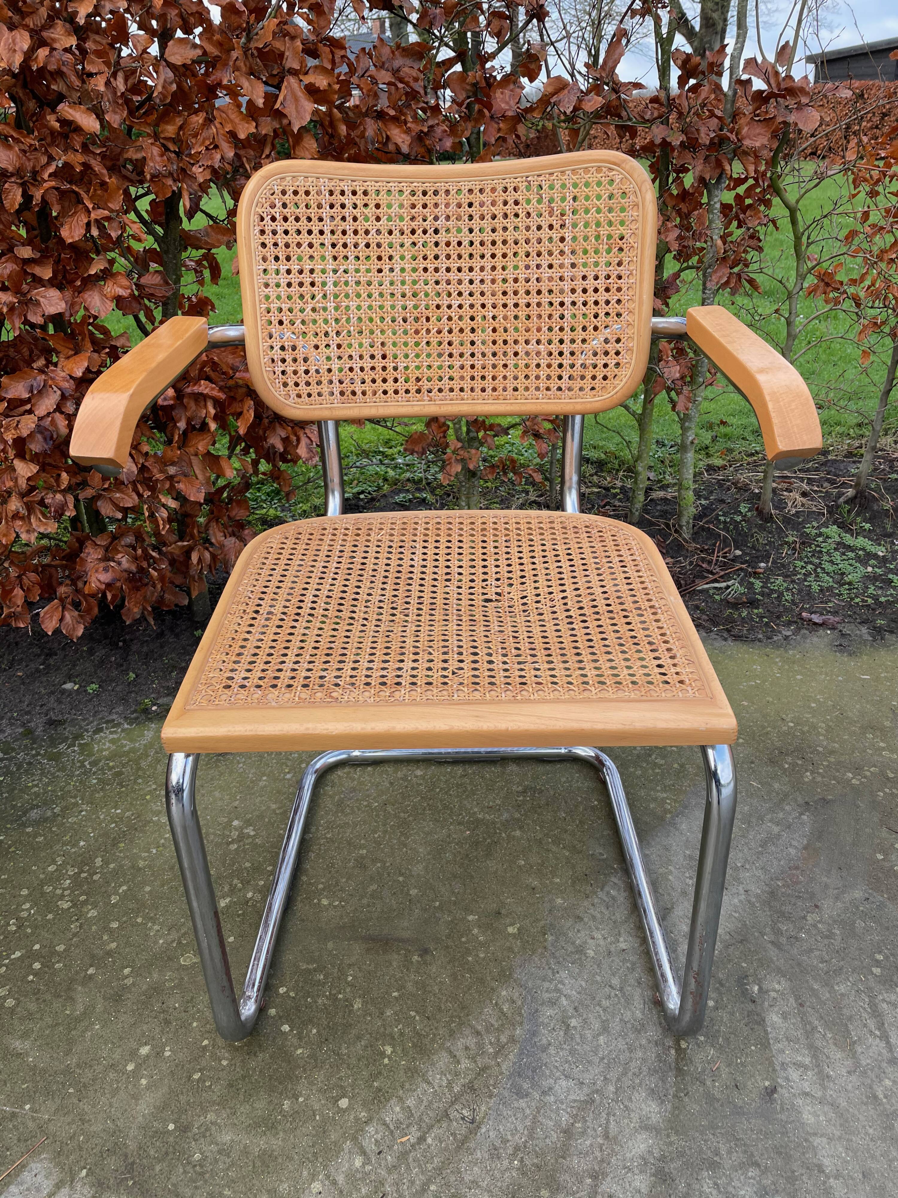 Lot of 4 chairs model Cesca by Marcel Breuer with armrests