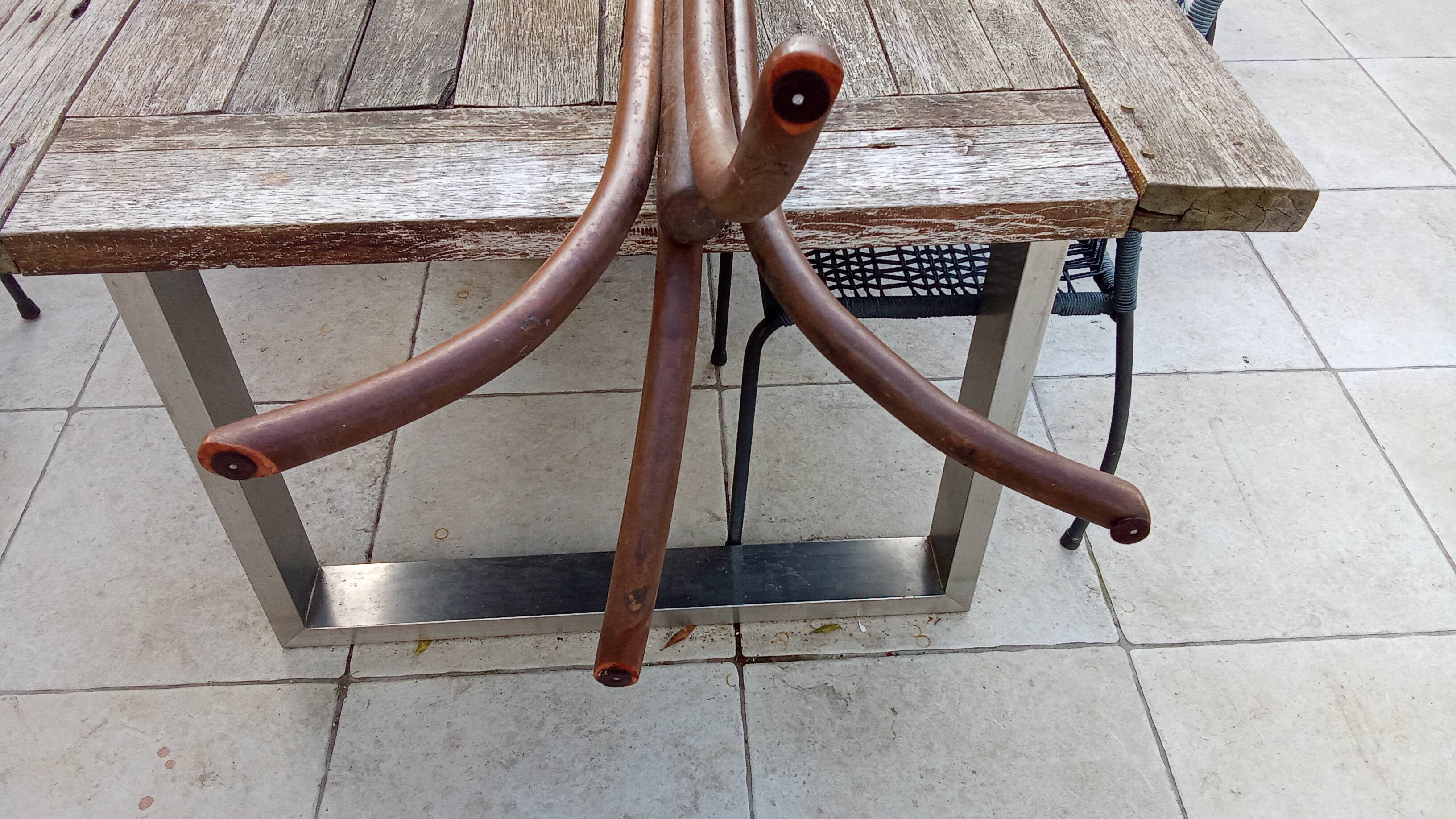 Vintage bistro parrot coat rack