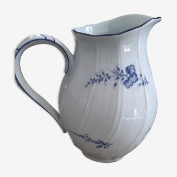 Limoges porcelain milk jug bernardaud