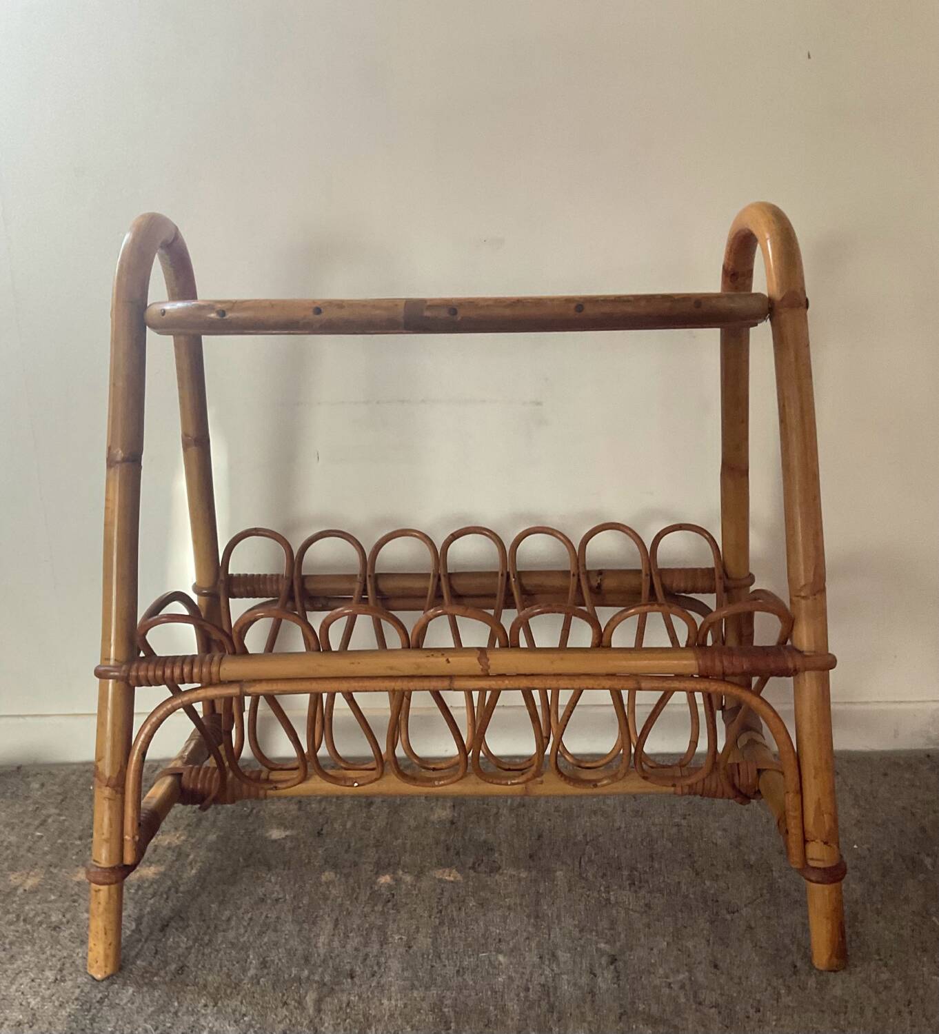 Side table with bamboo magazine holder from the 70s