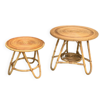 Paire de tables basses tripodes en rotin 1950