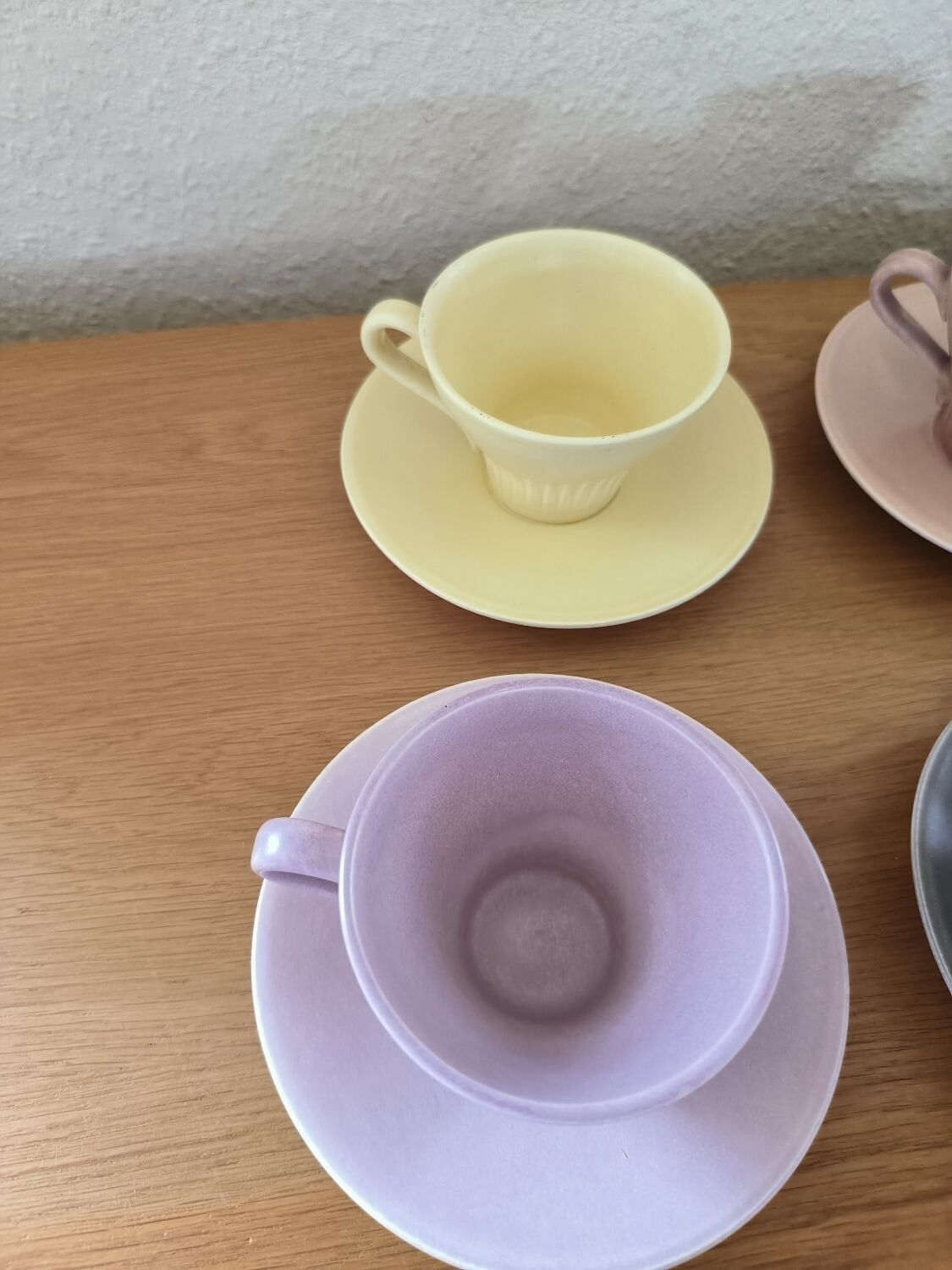 Tasses café tons pastels