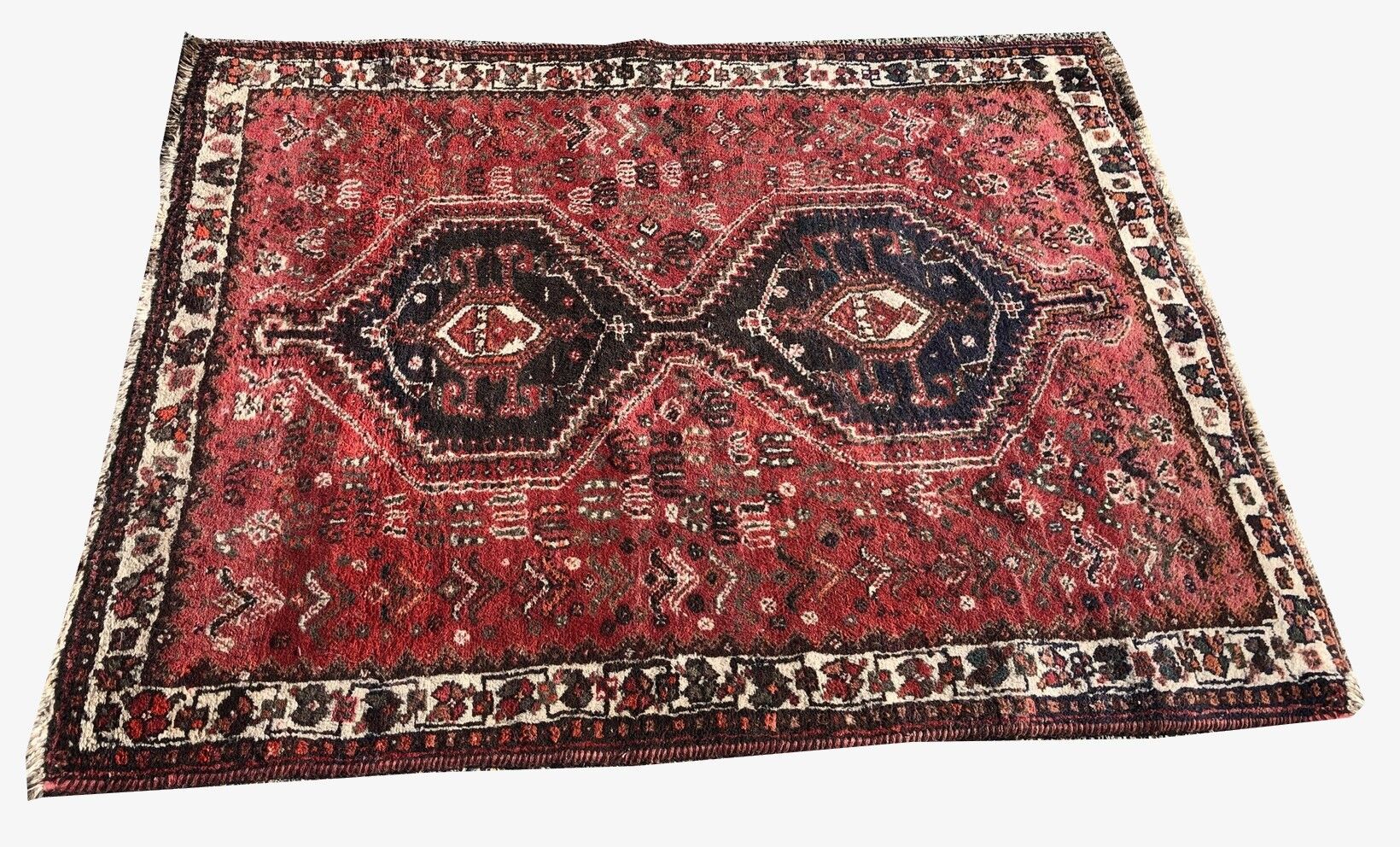 Oriental Persian carpet Iran Shiraz 118 x 150 cm
