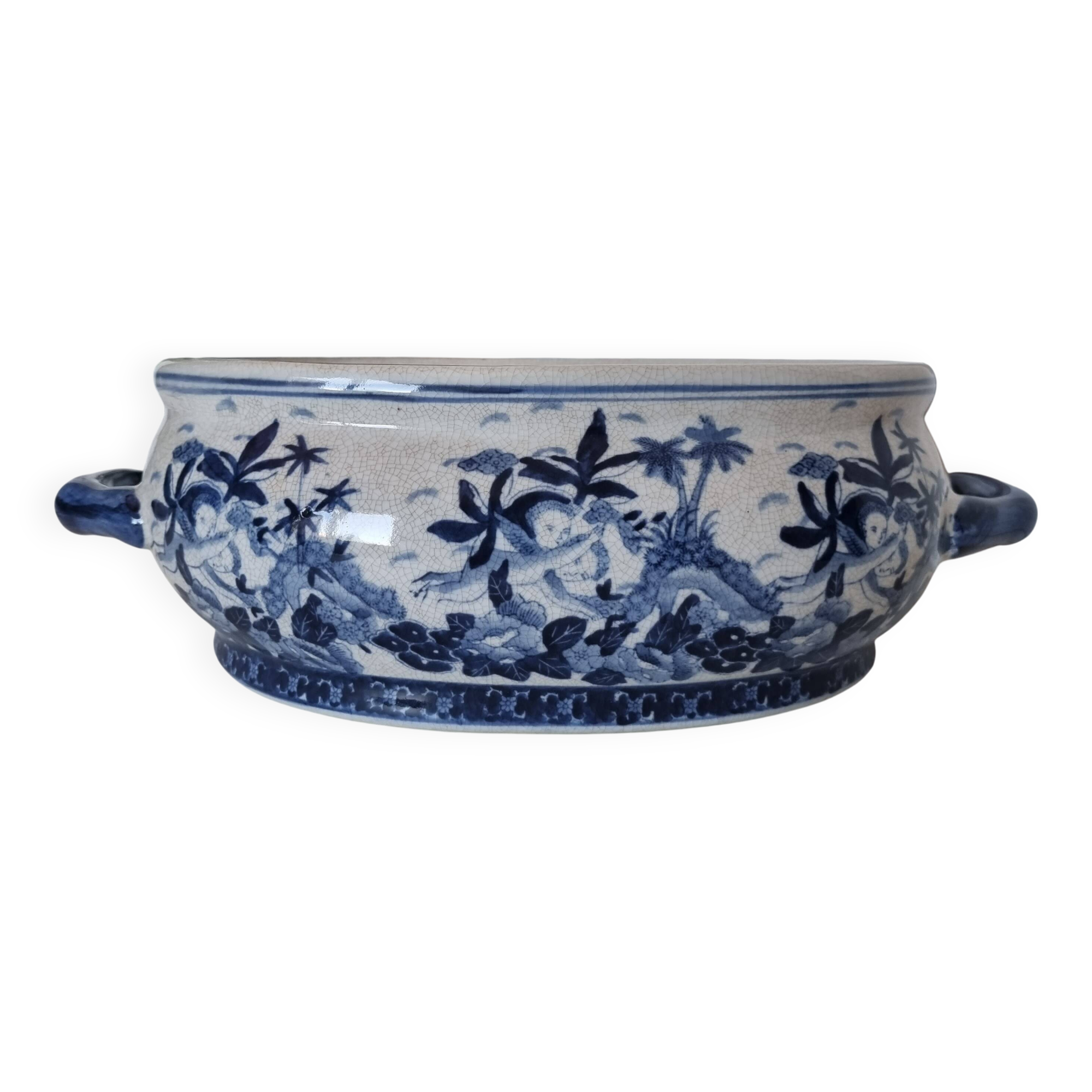 Beautiful Chinese glazed porcelain cachepot or pot, an authentic piece