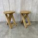 Paire de tabourets pliables