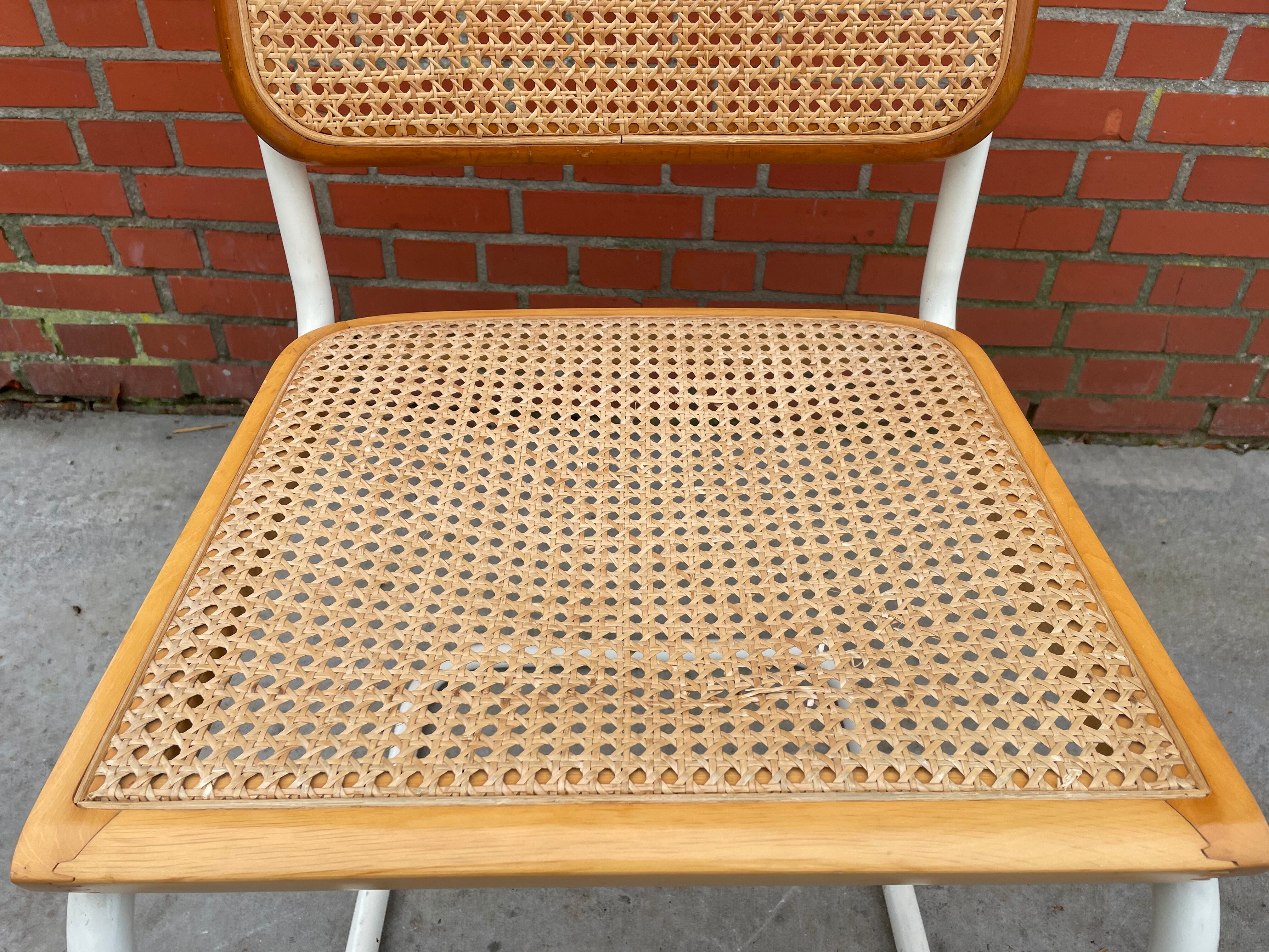 Cesca design chair b32 model white wood